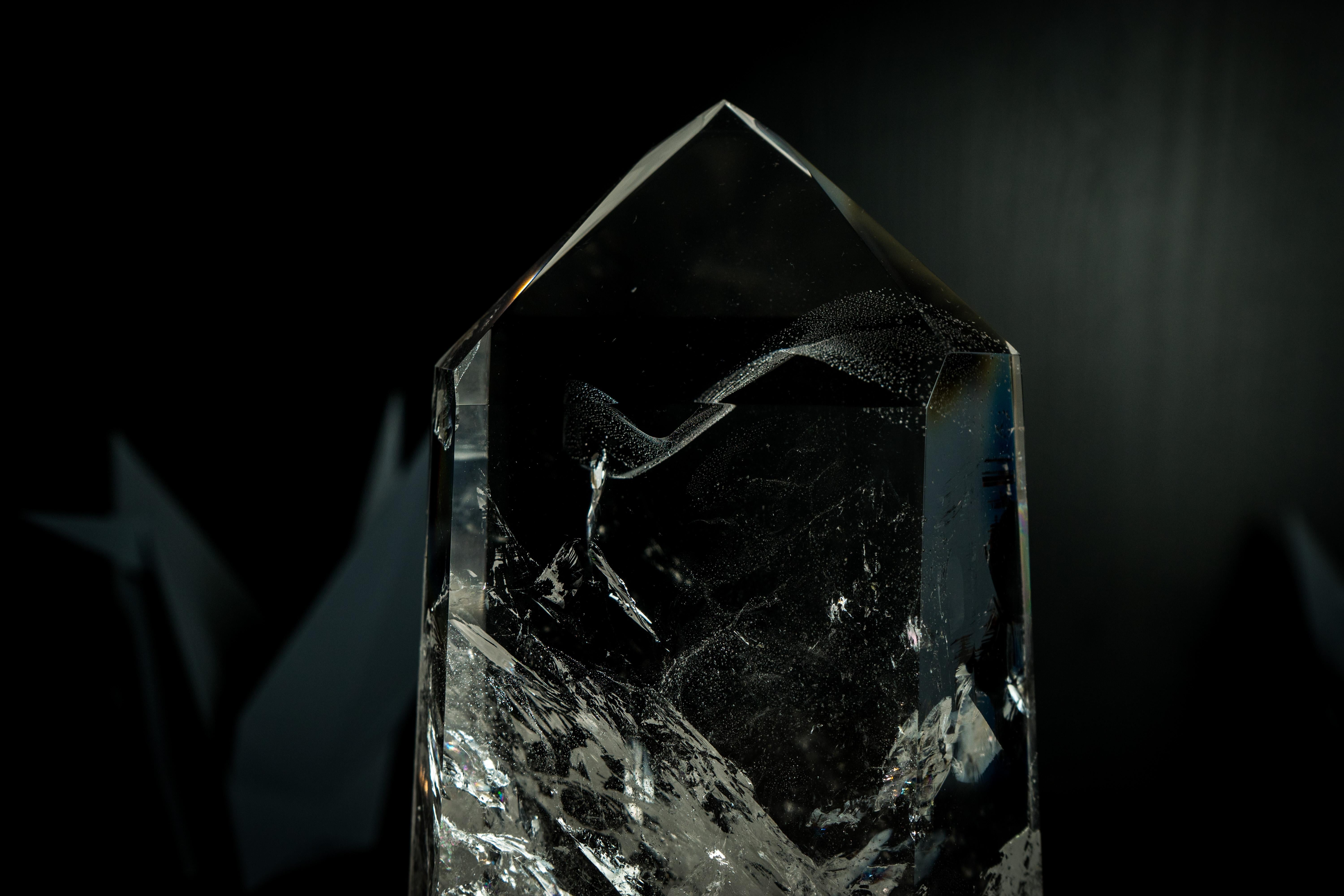 Natural Clear Quartz Obelisk Point, High-Grade Water-Clear Diamantina Crystal For Sale 2