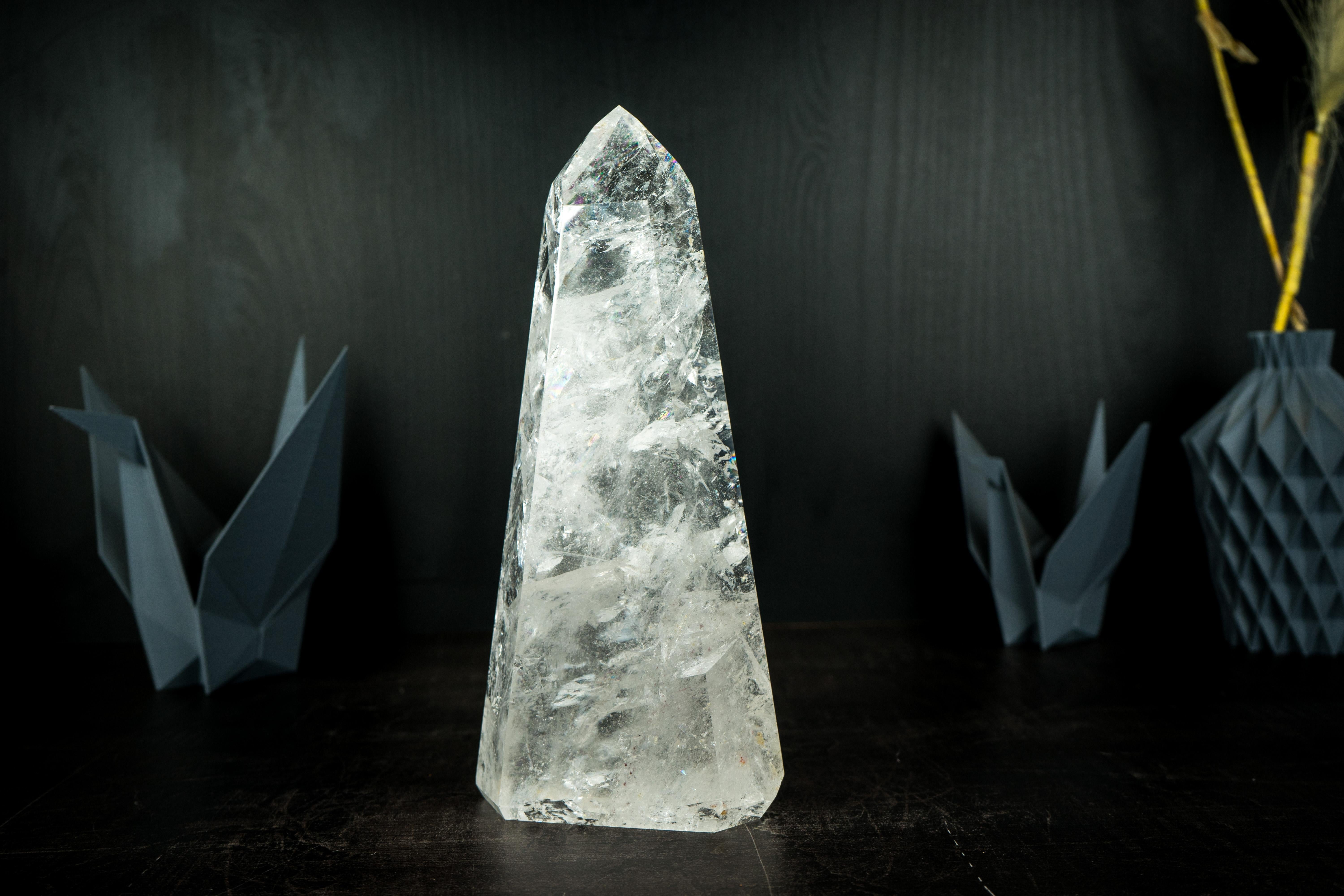 Natural Clear Quartz Obelisk Tower with High-Grade Clear Crystal from Diamantina For Sale 8