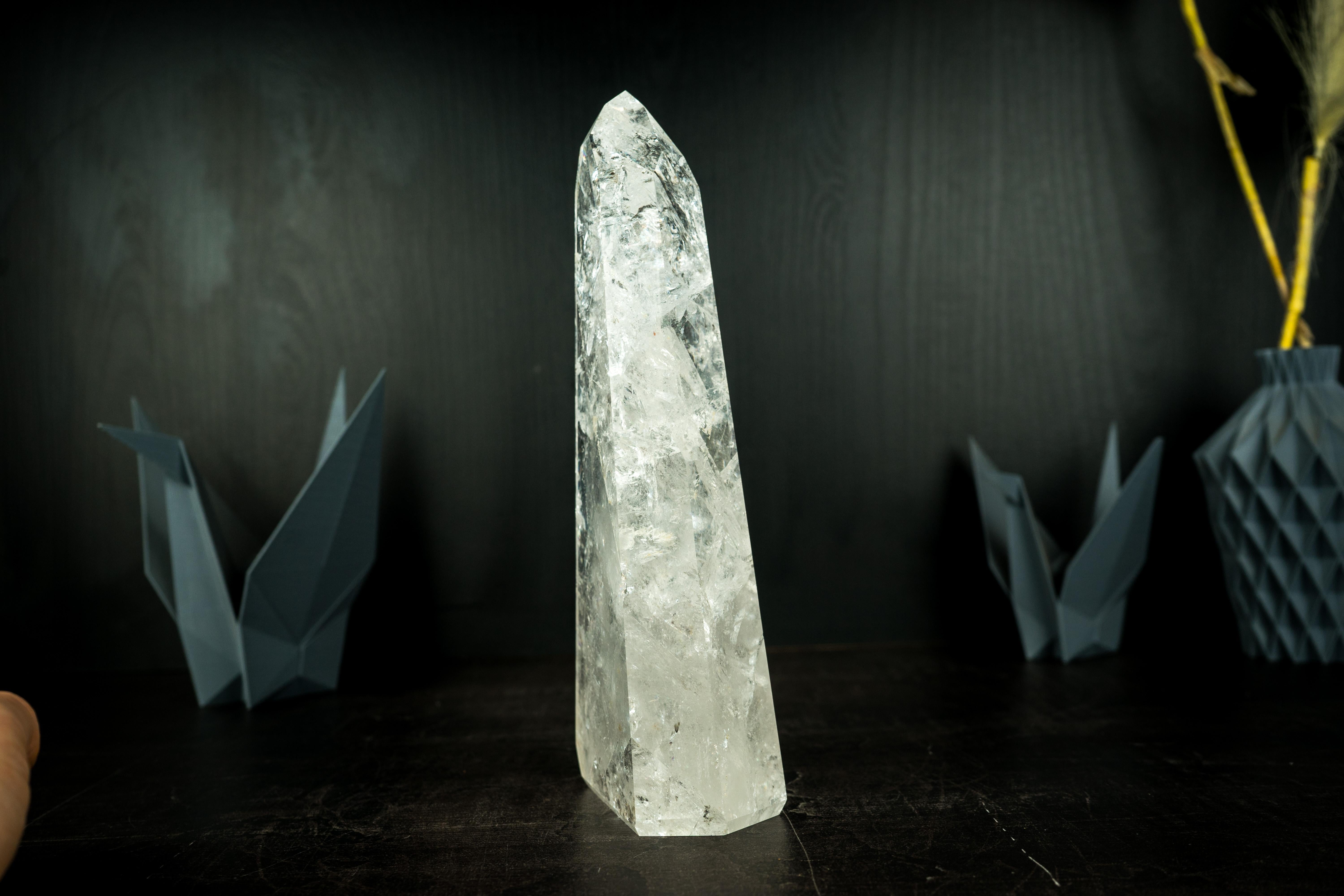 Natural Clear Quartz Obelisk Tower with High-Grade Clear Crystal from Diamantina For Sale 1