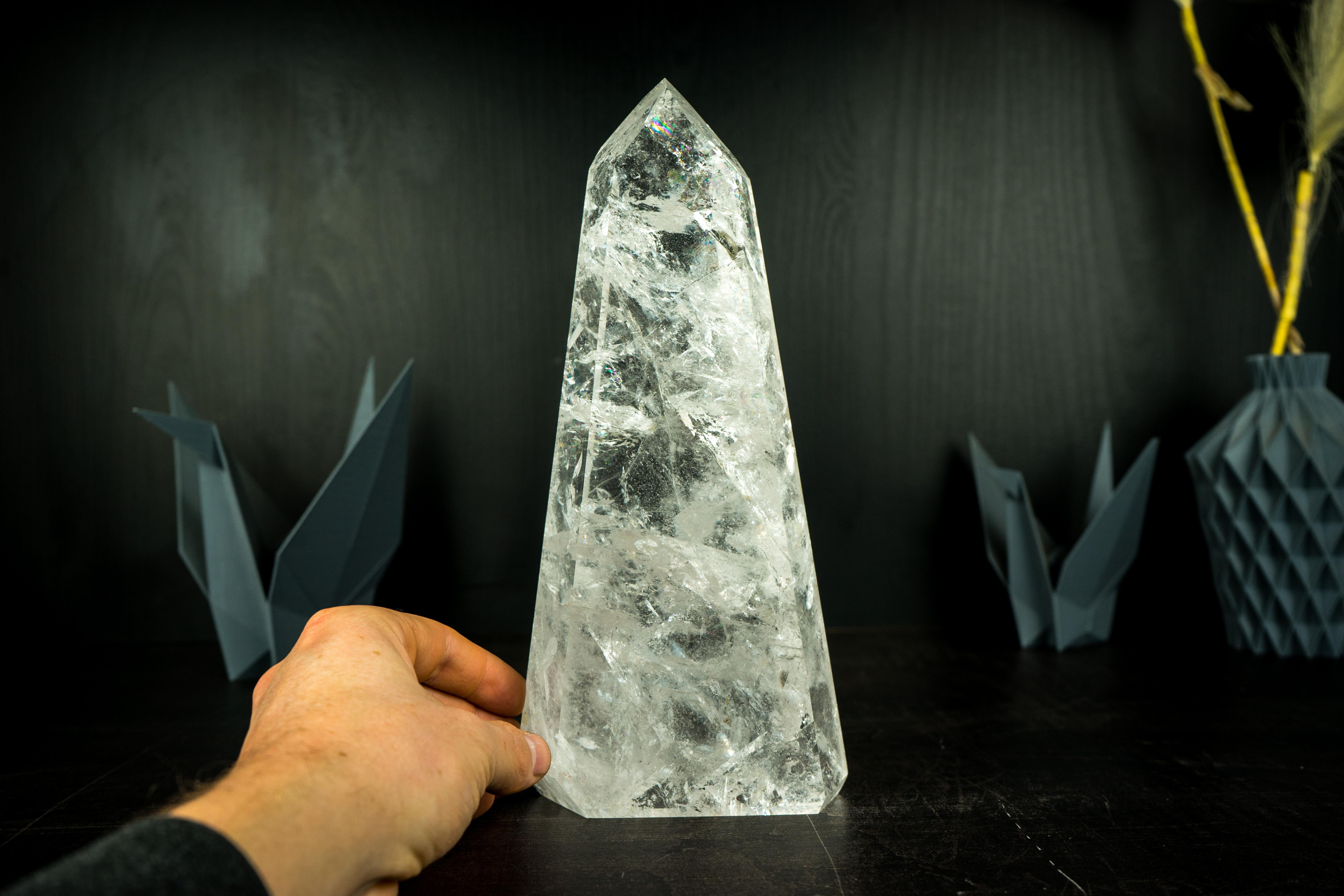 Natural Clear Quartz Obelisk Tower with High-Grade Clear Crystal from Diamantina For Sale 4