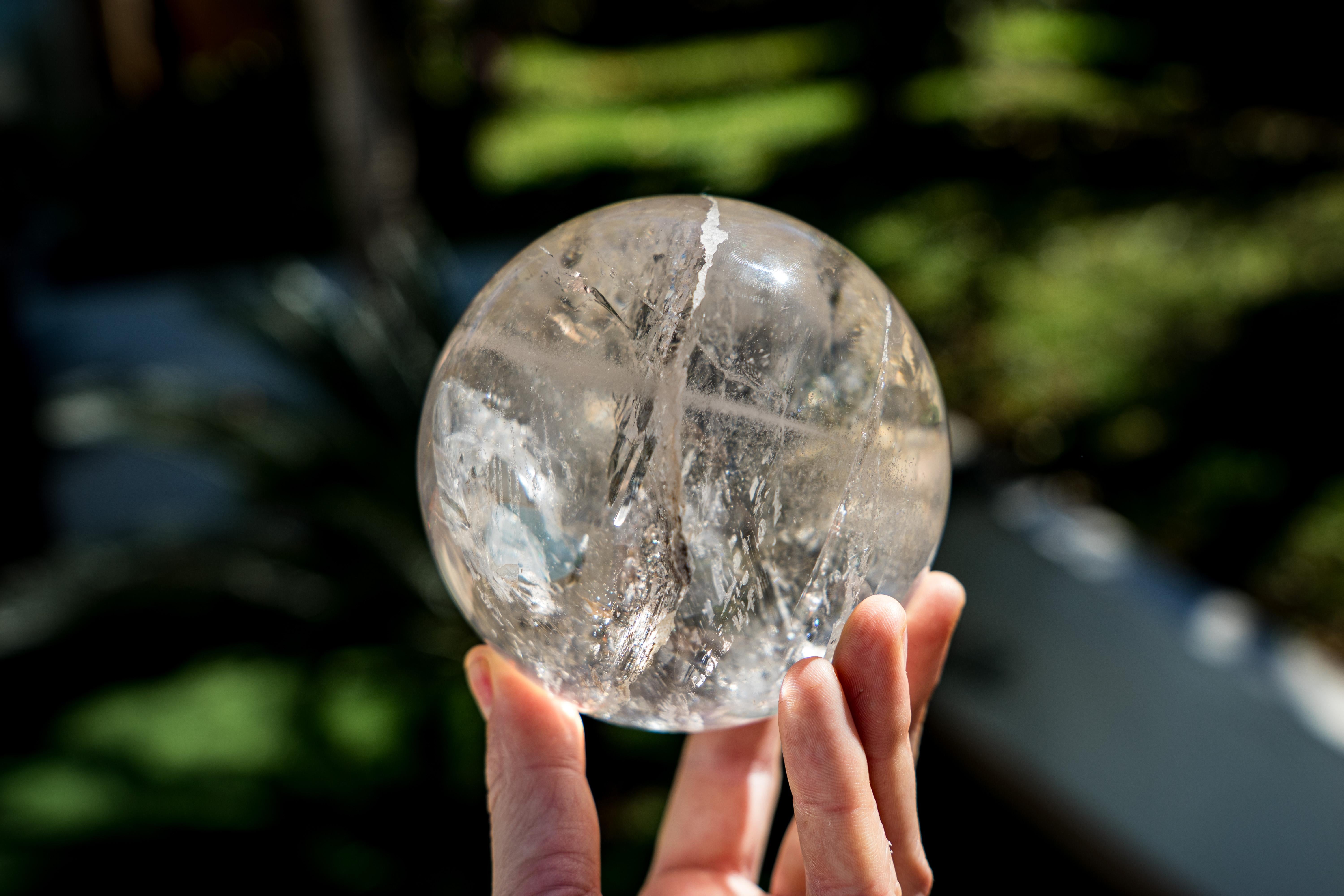 High-Grade Natural Quartz Crystal Sphere – Genuine Diamantina Crystal Ball for Energy, Clarity, and Décor

▫️ Description

A truly special Clear Quartz Crystal Sphere, this piece combines the highest quality quartz with mesmerizing interior rainbows