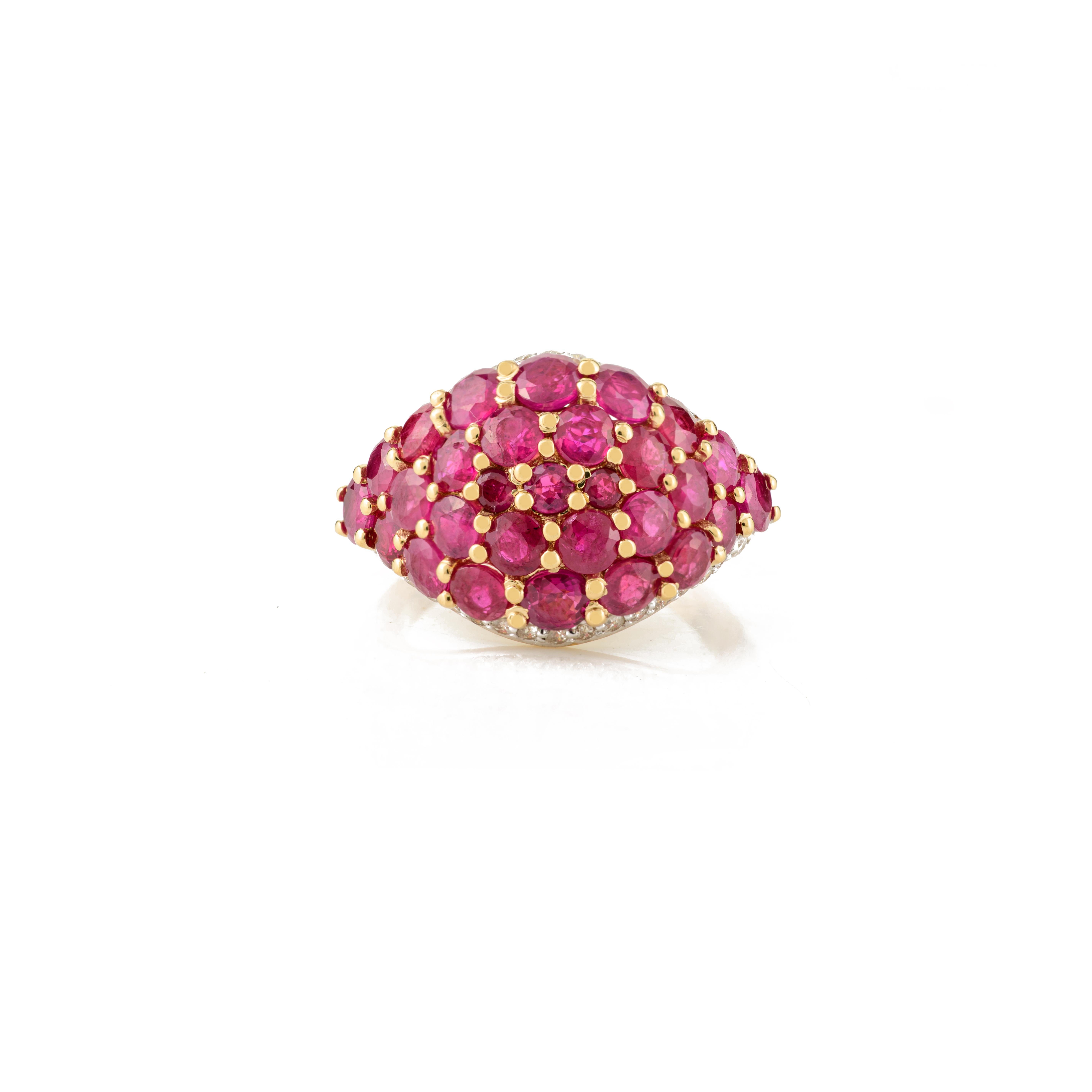 For Sale:  Natural Cluster Ruby and Diamond Wedding Ring in 18k Yellow Gold 3