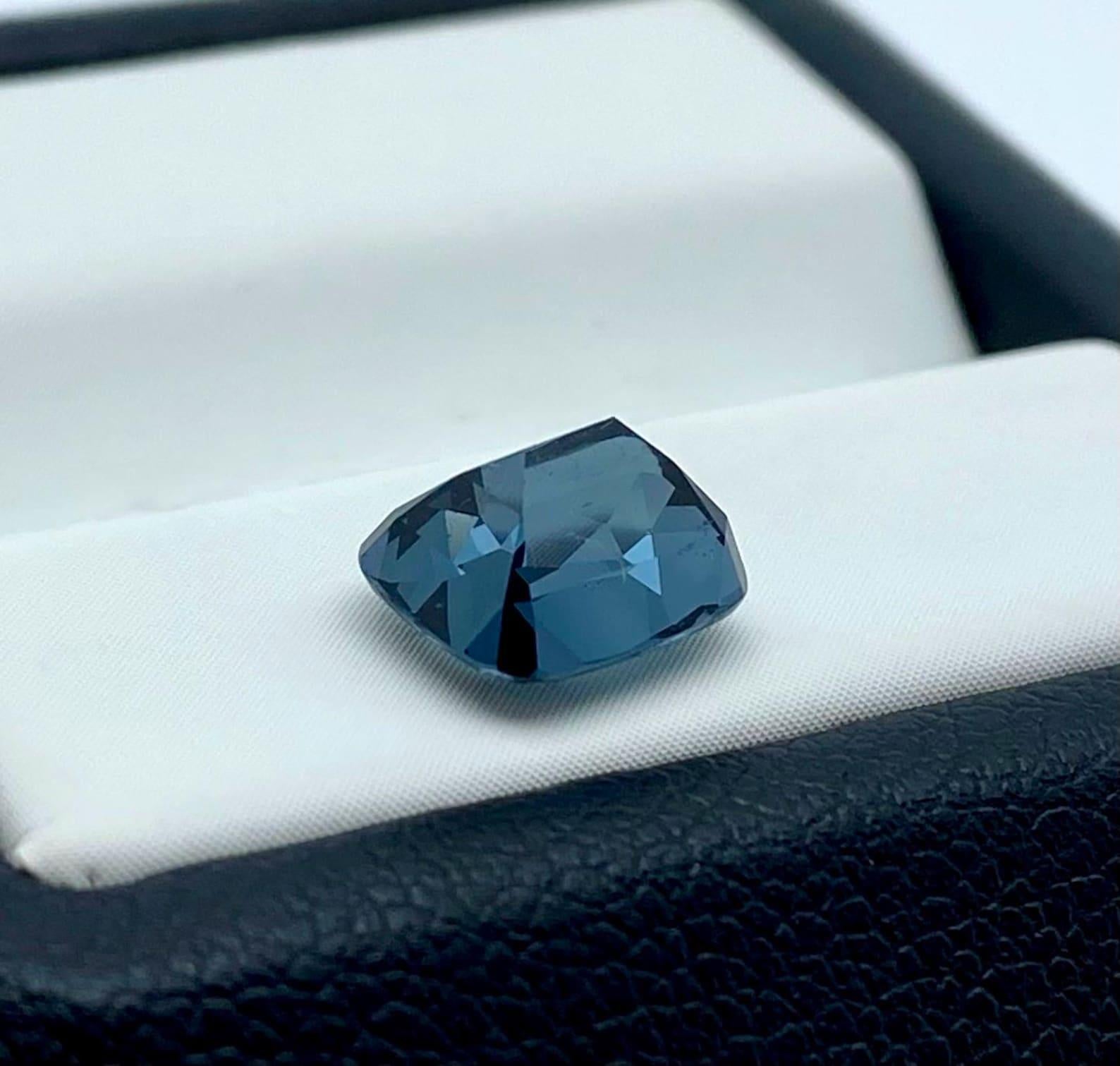 Women's or Men's Natural Cobalt Blue spinel High quality, 2.00 Ct. Lose gemstone, Cushion cut For Sale
