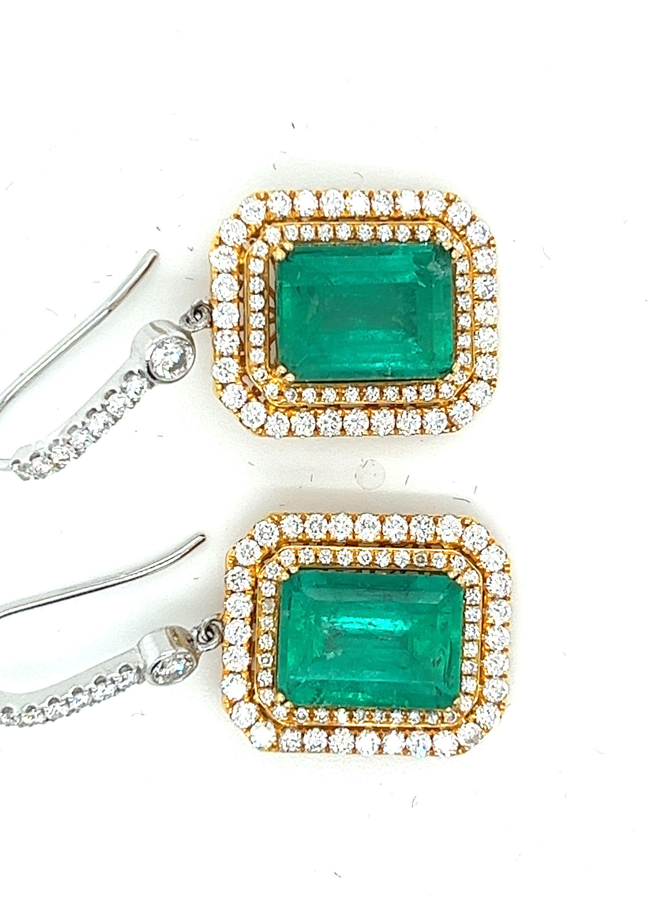 Natural Colombian 7.36 CTTW Emerald & Diamond Halo Dangle Drop 18K Gold Earrings For Sale 2