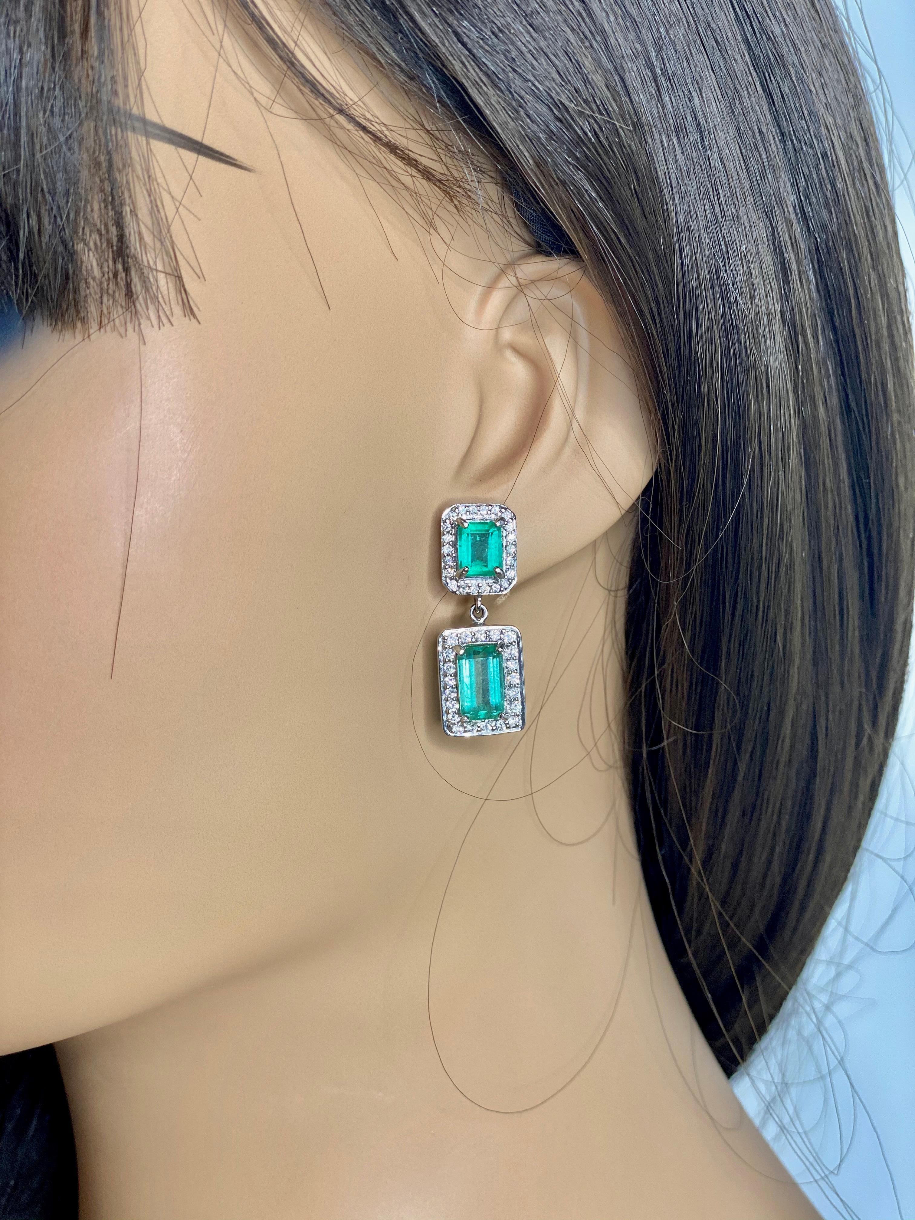 Natural Colombian Emerald and Diamond Drop Earrings 18 Karat For Sale 2
