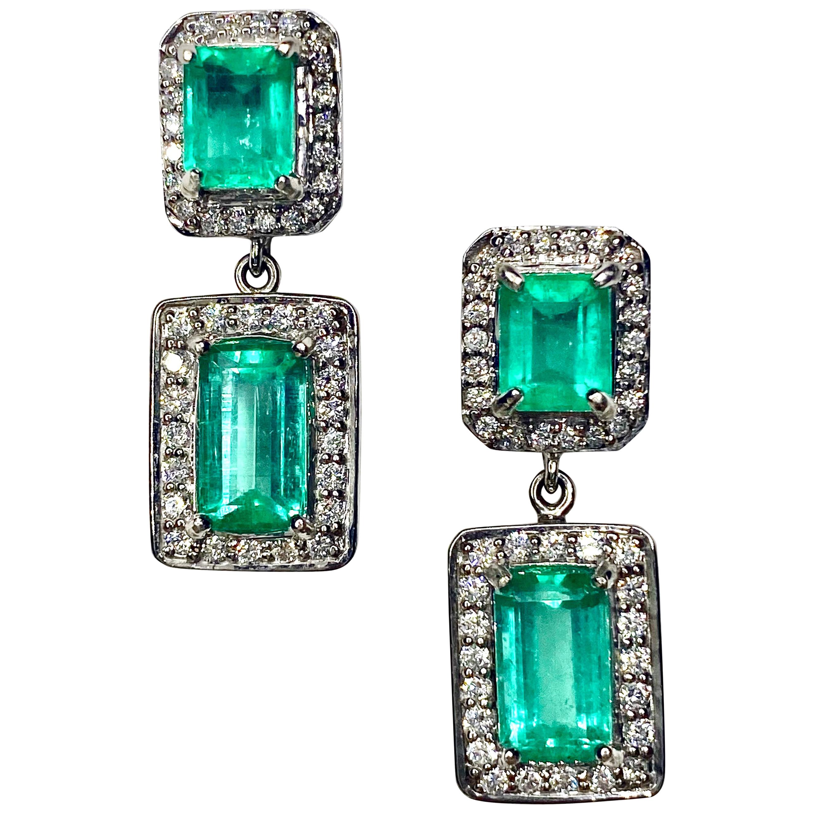 Natural Colombian Emerald and Diamond Drop Earrings 18 Karat For Sale