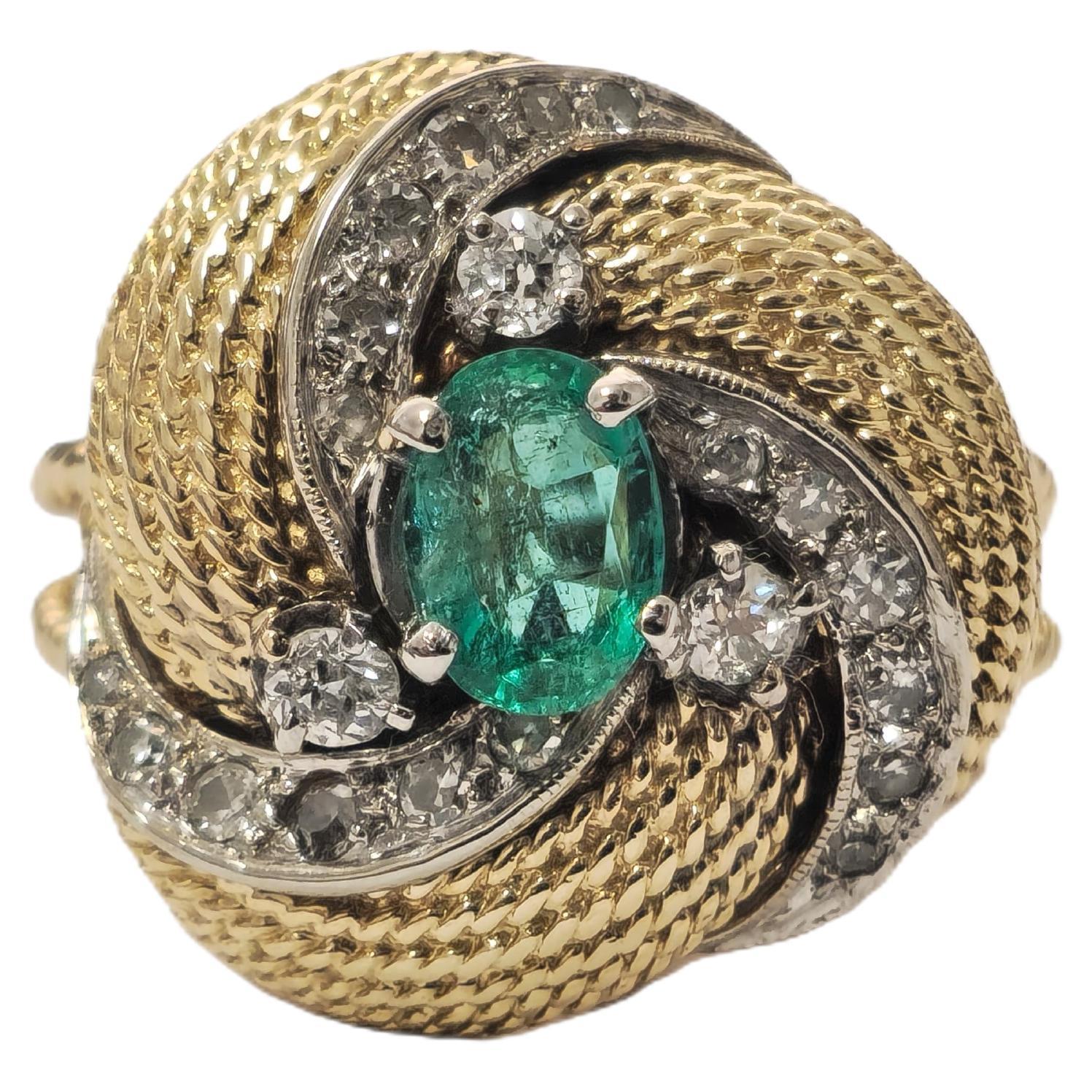 Natural Colombian Emerald & Diamond Ring in18K Gold