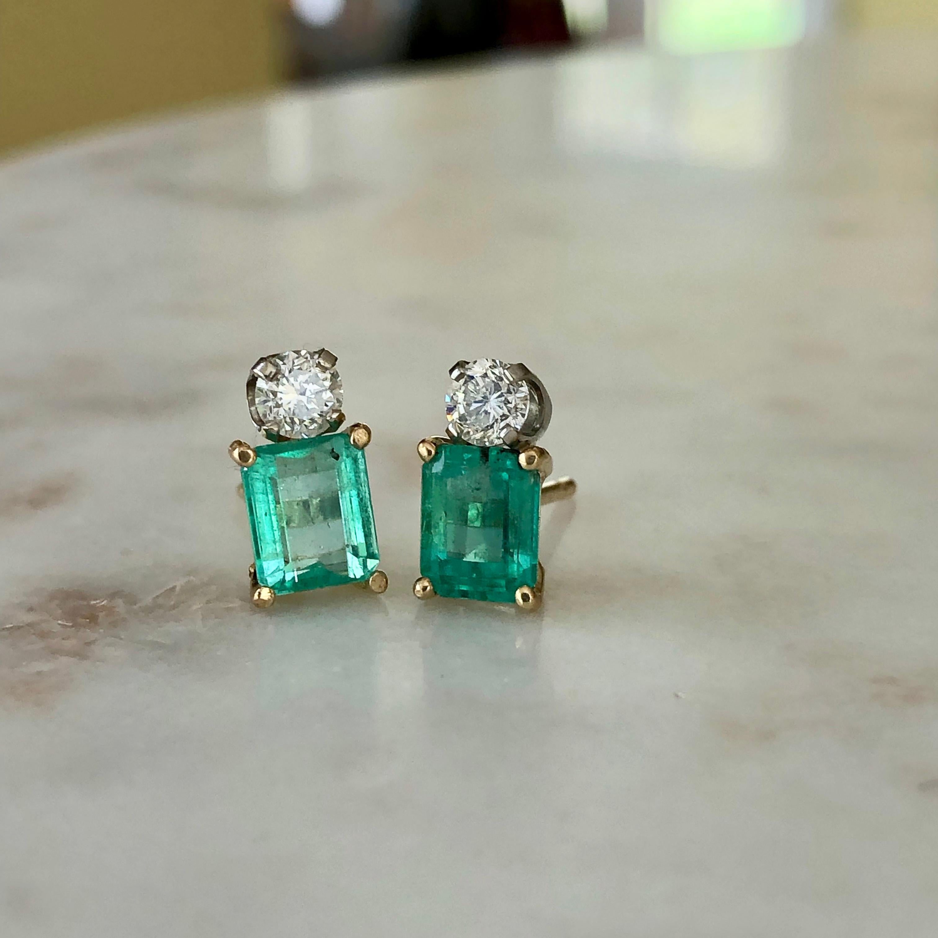 Natural Colombian Emerald Diamond Stud Earrings 18 Karat 2