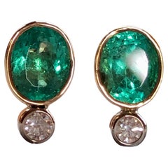 Boucles d'oreilles diamant émeraude colombienne naturelle 18 carats