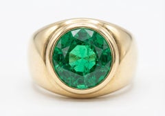 Natural Emerald Gentleman’s Yellow Gold Ring