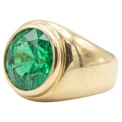 Anello in oro giallo da uomo con smeraldo colombiano naturale
