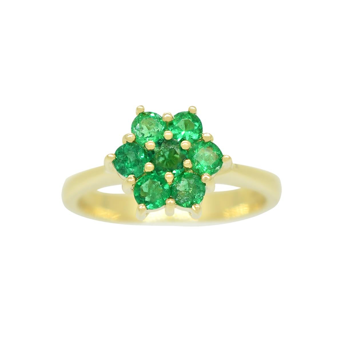 Natural Colombian Emeralds in Cluster Fashion Gold Ring May Birthstone Jewelry (Viktorianisch) im Angebot