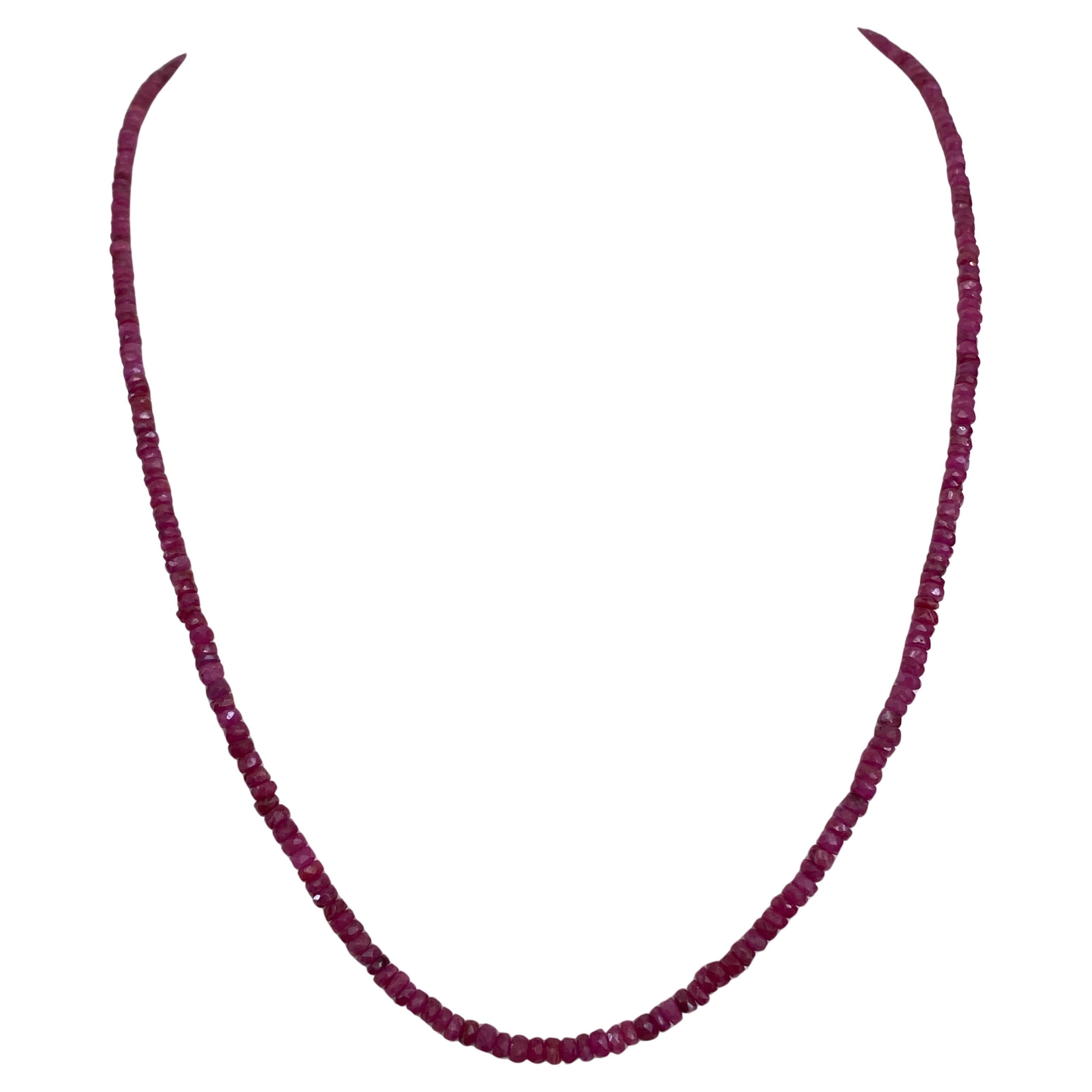 Natural Colombian Ruby Necklace with 18k Yellow Gold Clasp