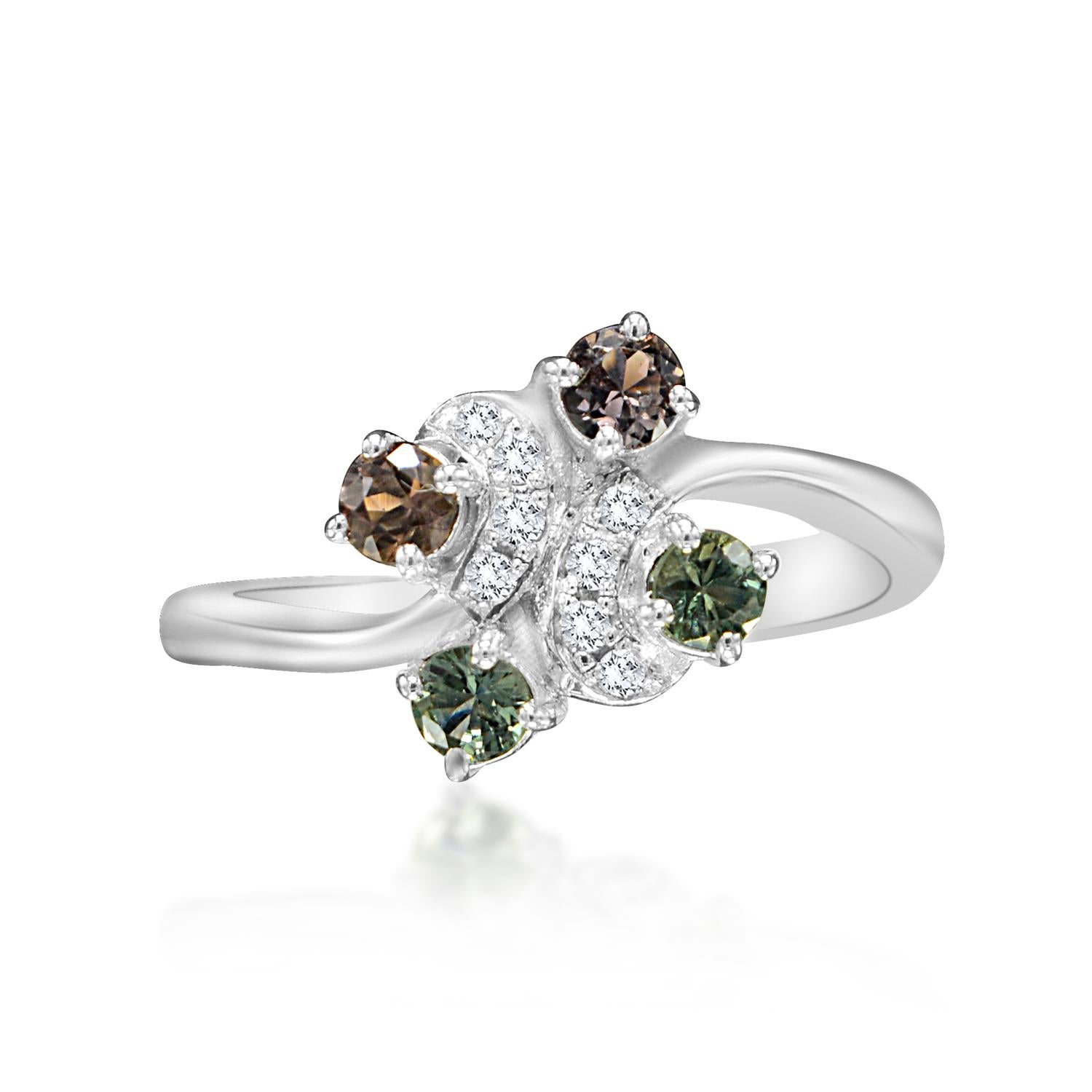 Natural Color Change Montana Sapphire and Diamond Ring 18 Karat White Gold In New Condition For Sale In Brooklyn, NY