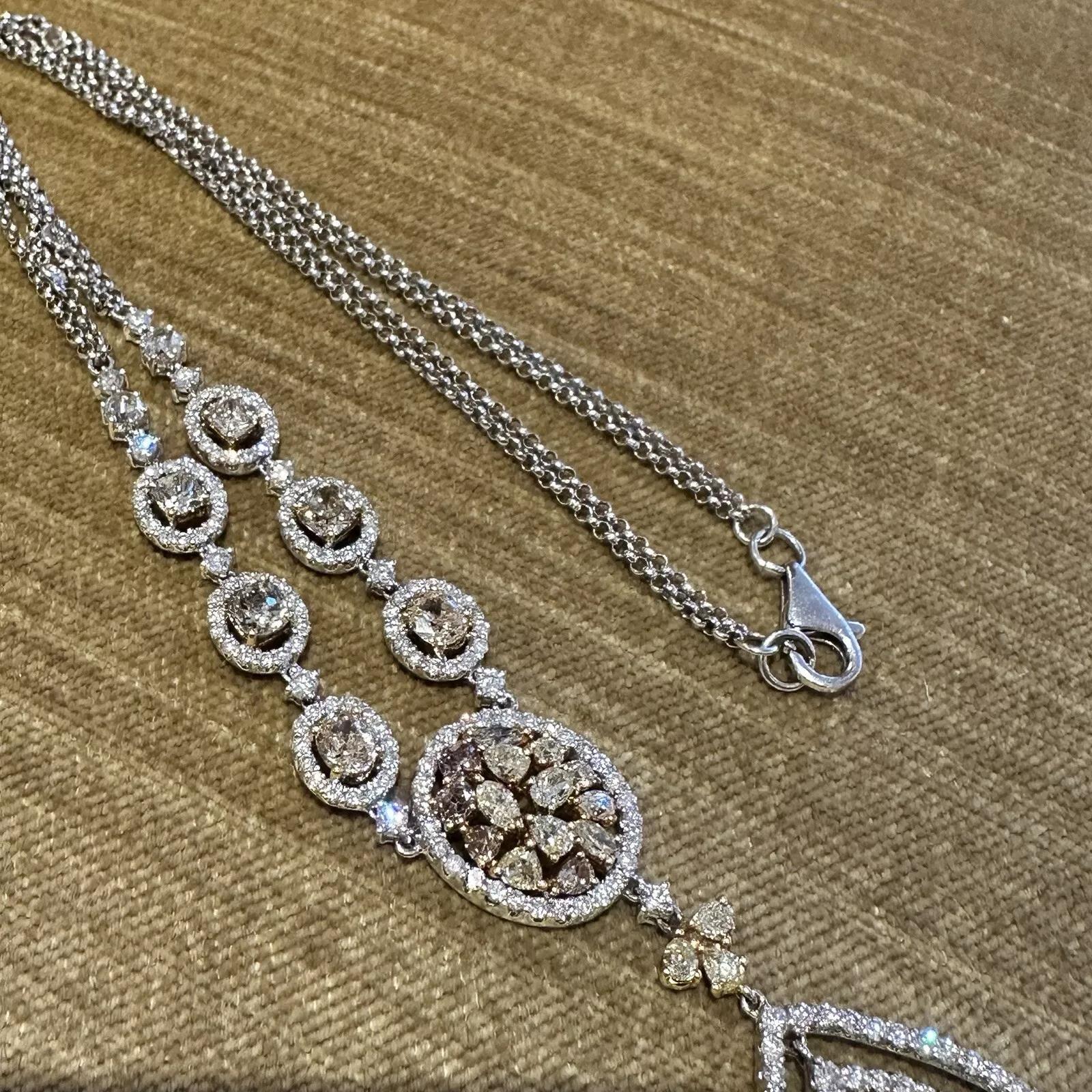Collier pendentif en or blanc et jaune 18 carats en vente 2