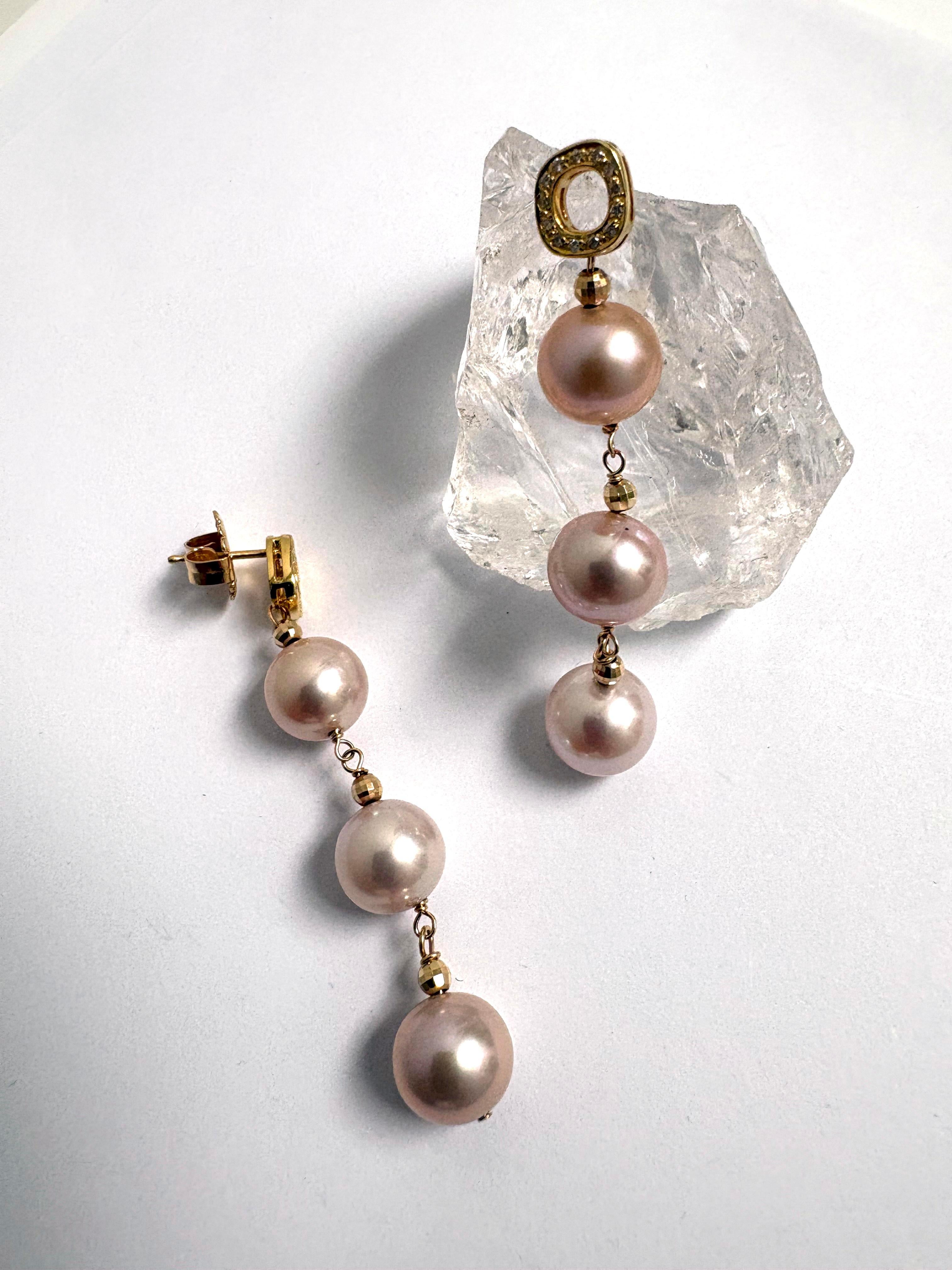 Pendientes Paradizia de perlas rosas de color natural y diamantes de 18k Artesano en venta