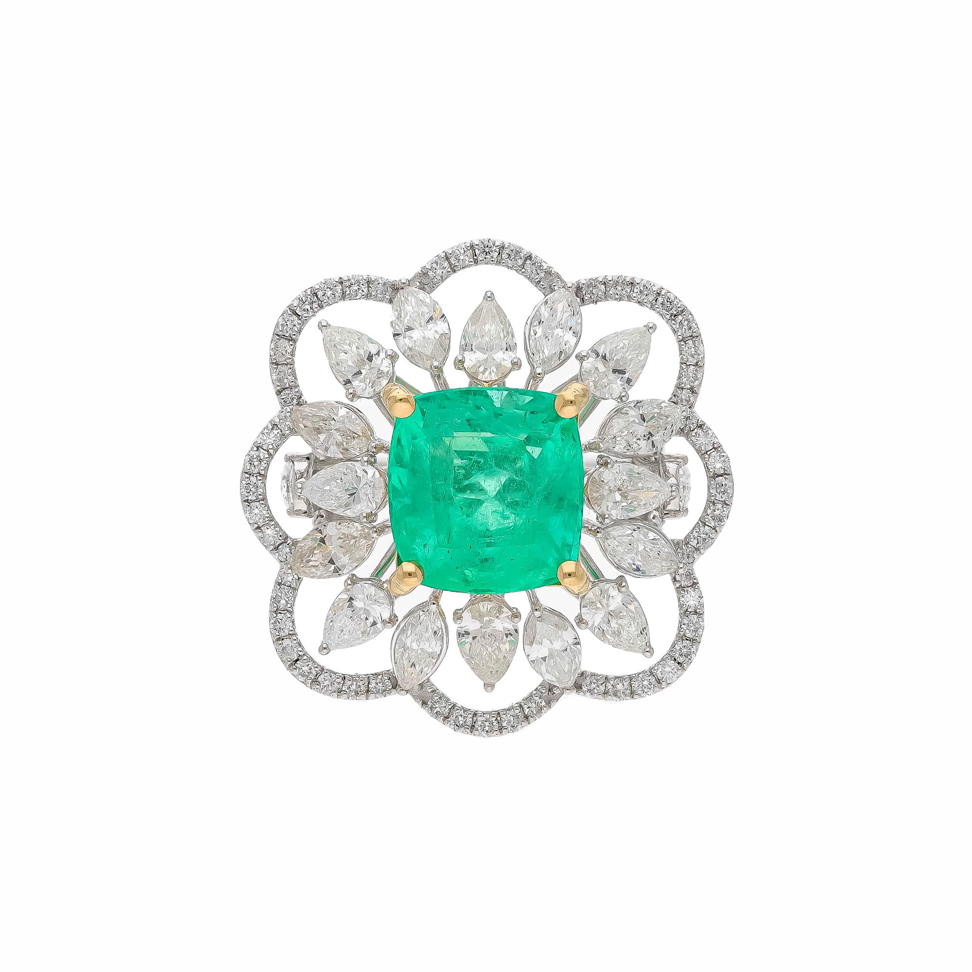 Women's Natural Columbian Emerald Certified Ring with Diamond and 18k Gold For Sale