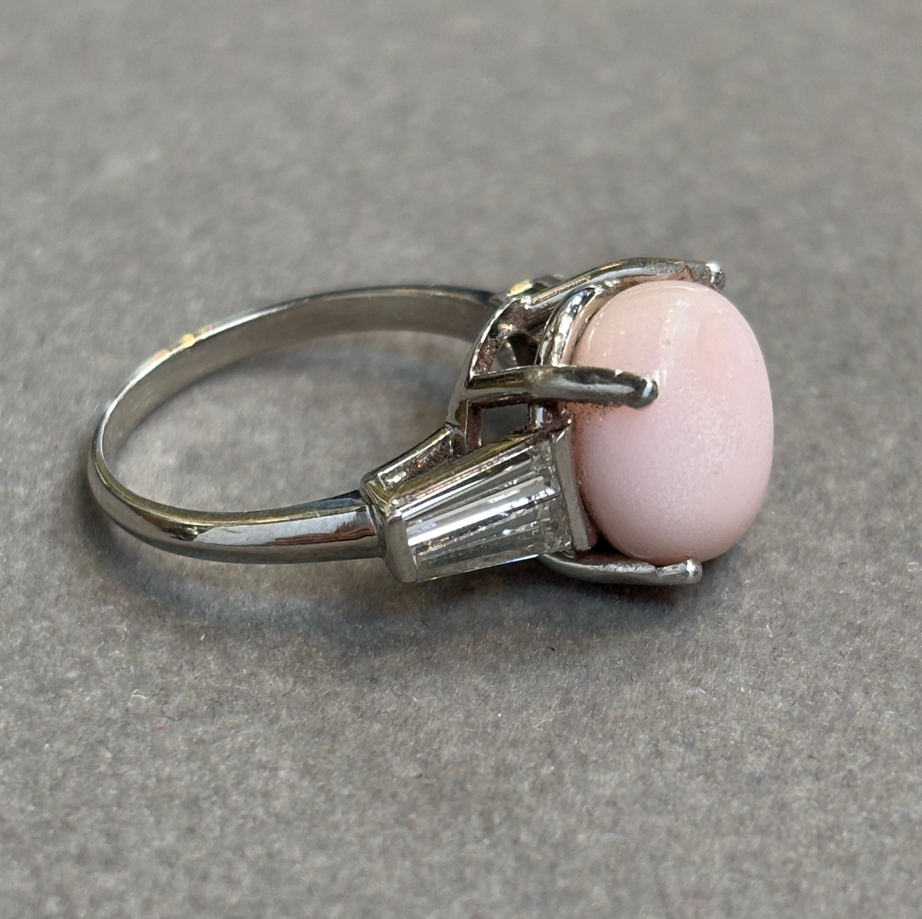 Bague en perle de conque naturelle en vente 3