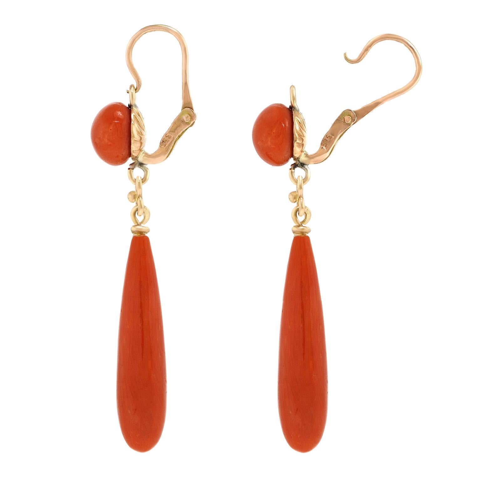 Natürliche Koralle Art Deco Kronleuchter Ohrringe im Angebot 1
