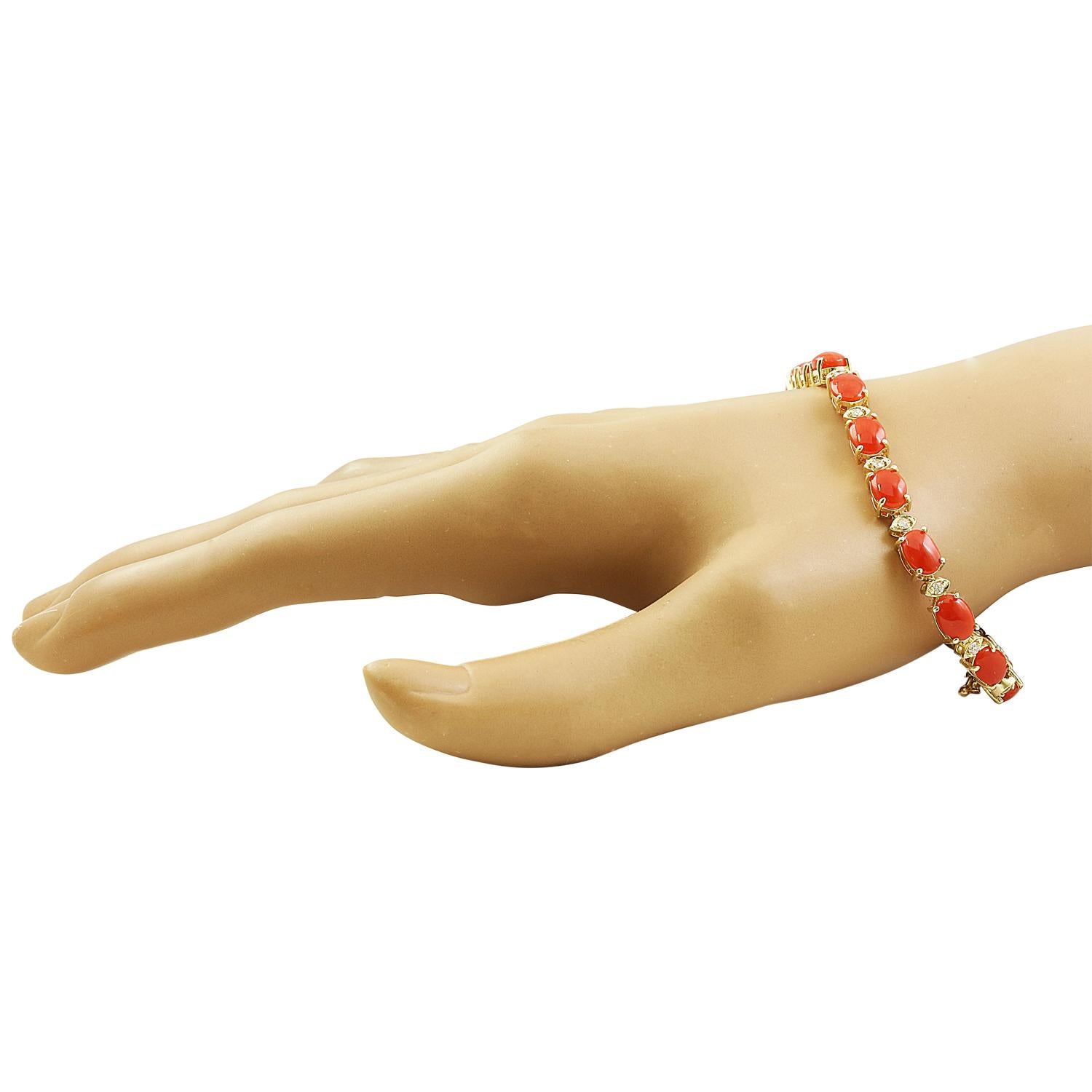 17.47 Carat Natural Coral 14 Karat Solid Yellow Gold Diamond Bracelet
Stamped: 14K 
Total Bracelet Weight: 9 Grams
Bracelet Length: 7.0 Inches 
Coral Weight: 16.72 Carat (7.00x5.00 Millimeters) 
Diamond Weight: 0.75 Carat (F-G Color, VS2-SI1 Clarity