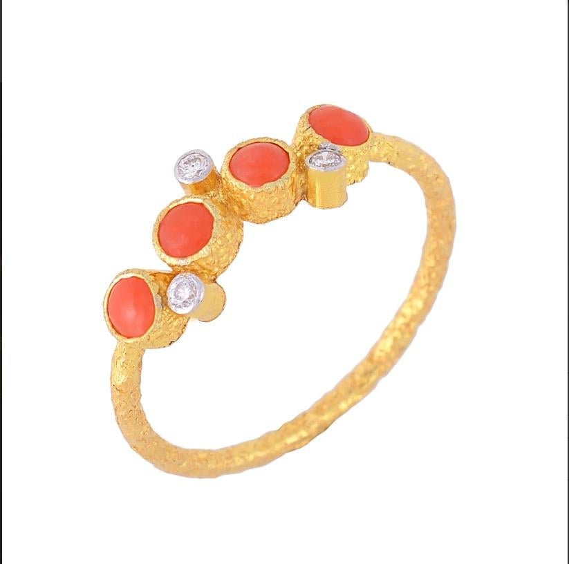 Natural Coral & Diamond Ring 14K Gold For Sale 3