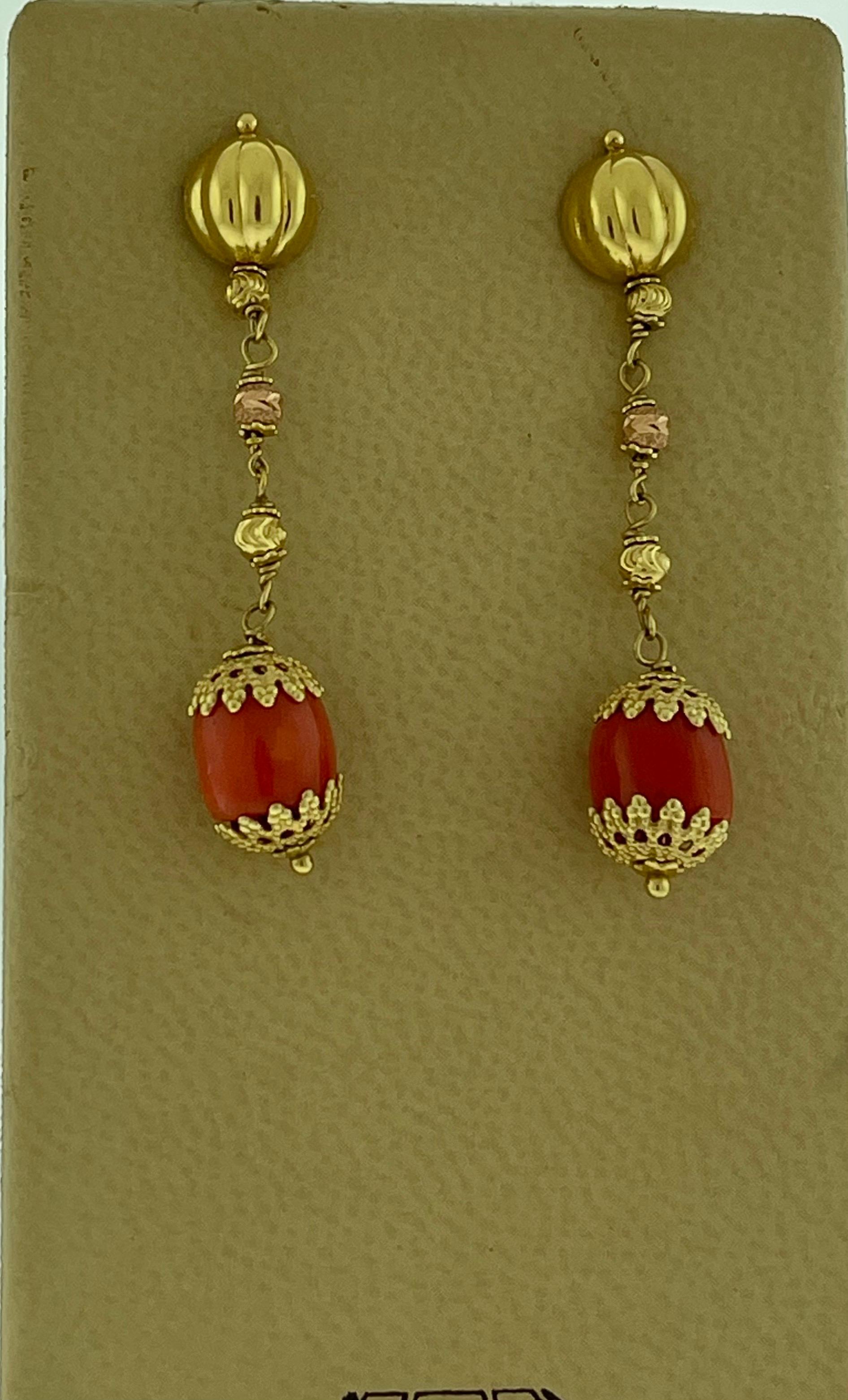 Cabochon Natural Coral Simple Hanging / Dangling Earring in 18 Karat Yellow Gold For Sale