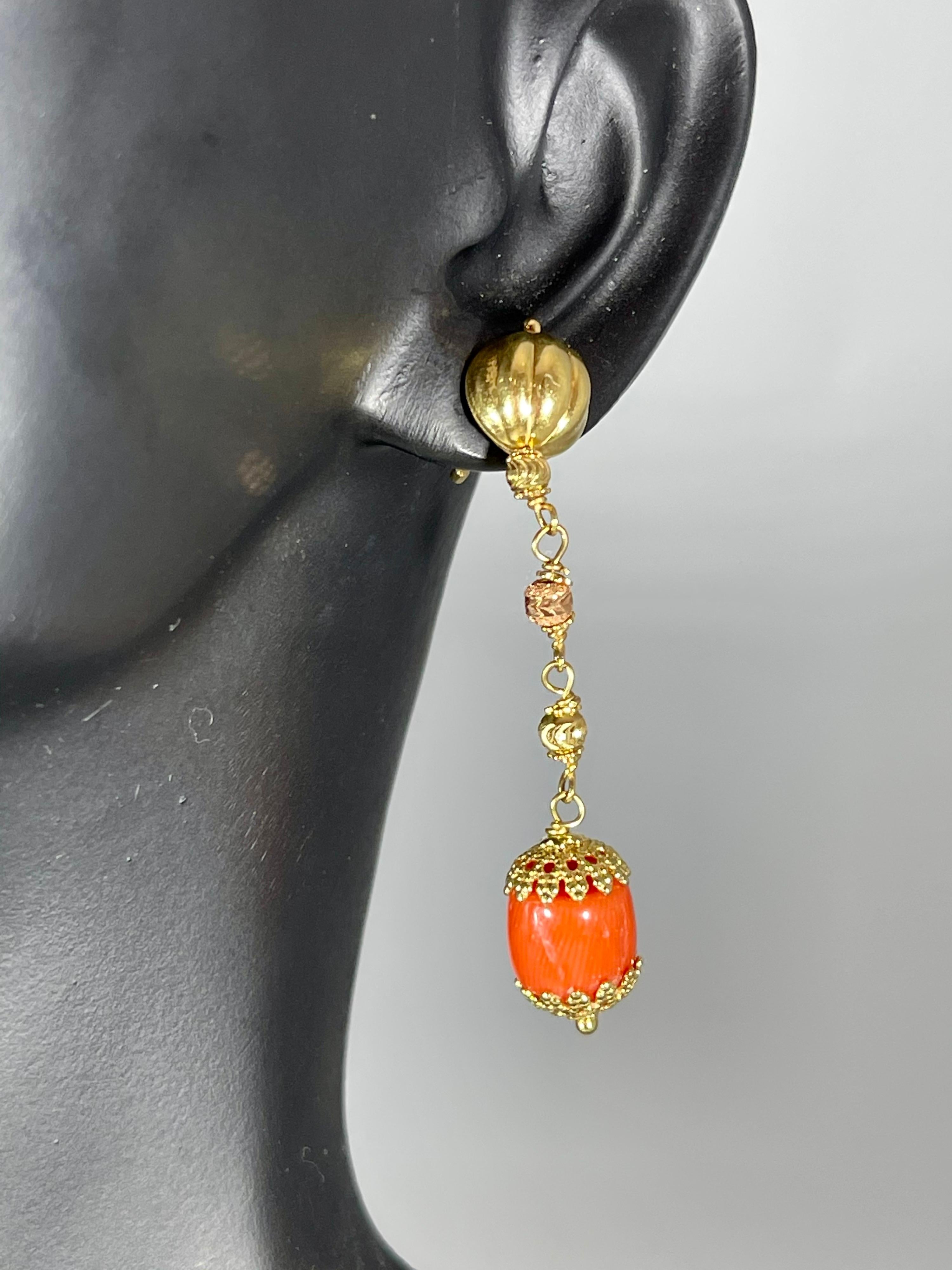 Women's Natural Coral Simple Hanging / Dangling Earring in 18 Karat Yellow Gold For Sale