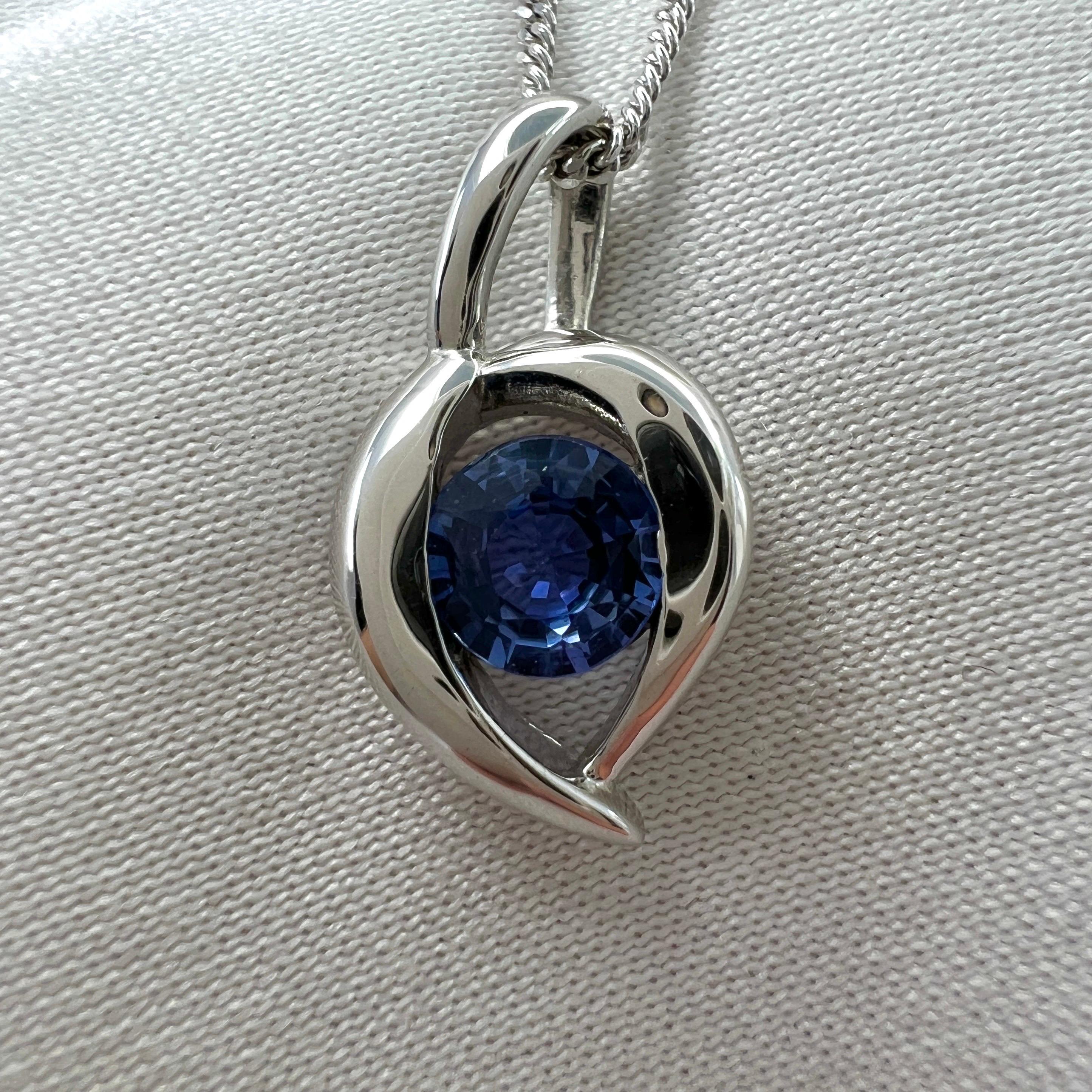 Fine Cornflower Blue Ceylon Sapphire Round Cut 18k White Gold Solitaire Pendant.

0.60 Carat sapphire with a beautiful vivid cornflower blue colour and excellent clarity, very clean stone. Also has an excellent round brilliant cut showing lots of