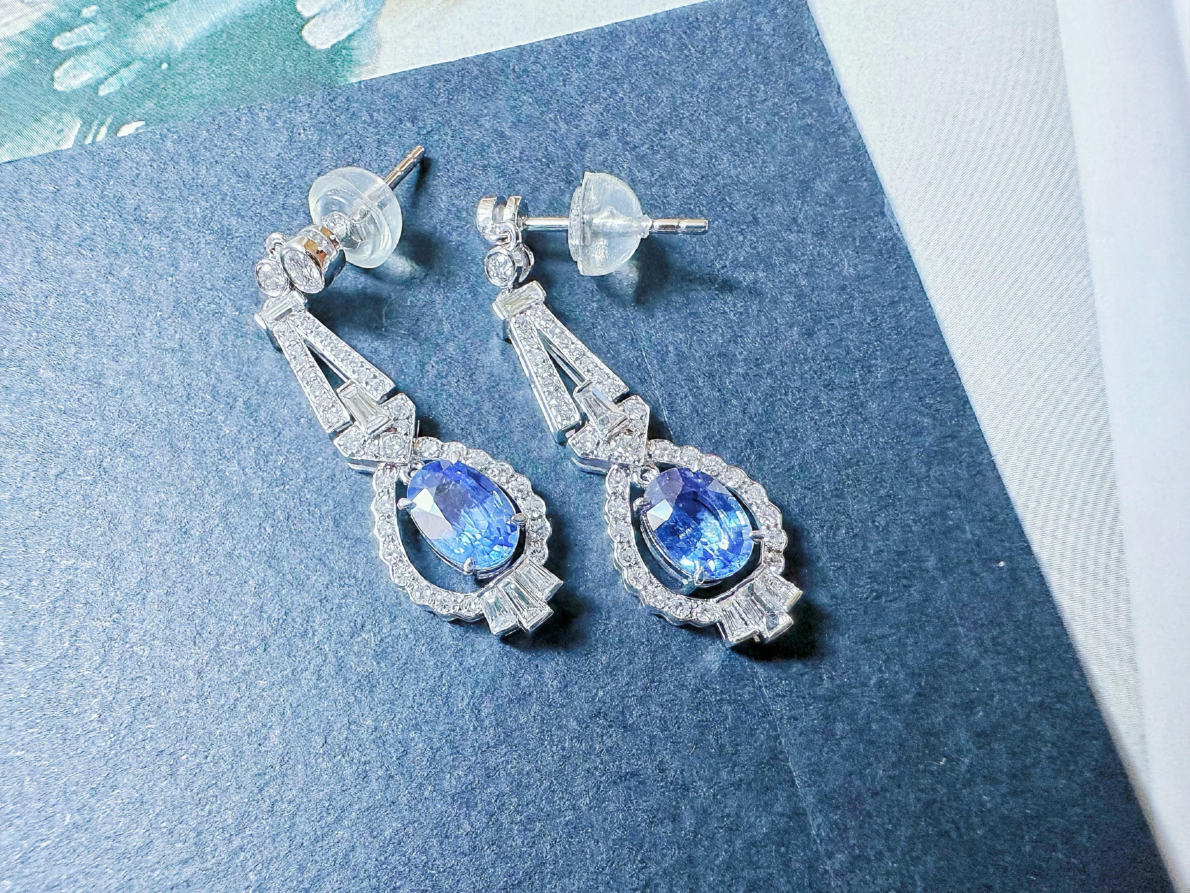 Natural Cornflower Blue Sapphire Earrings in Diamond and 18k White Gold 5