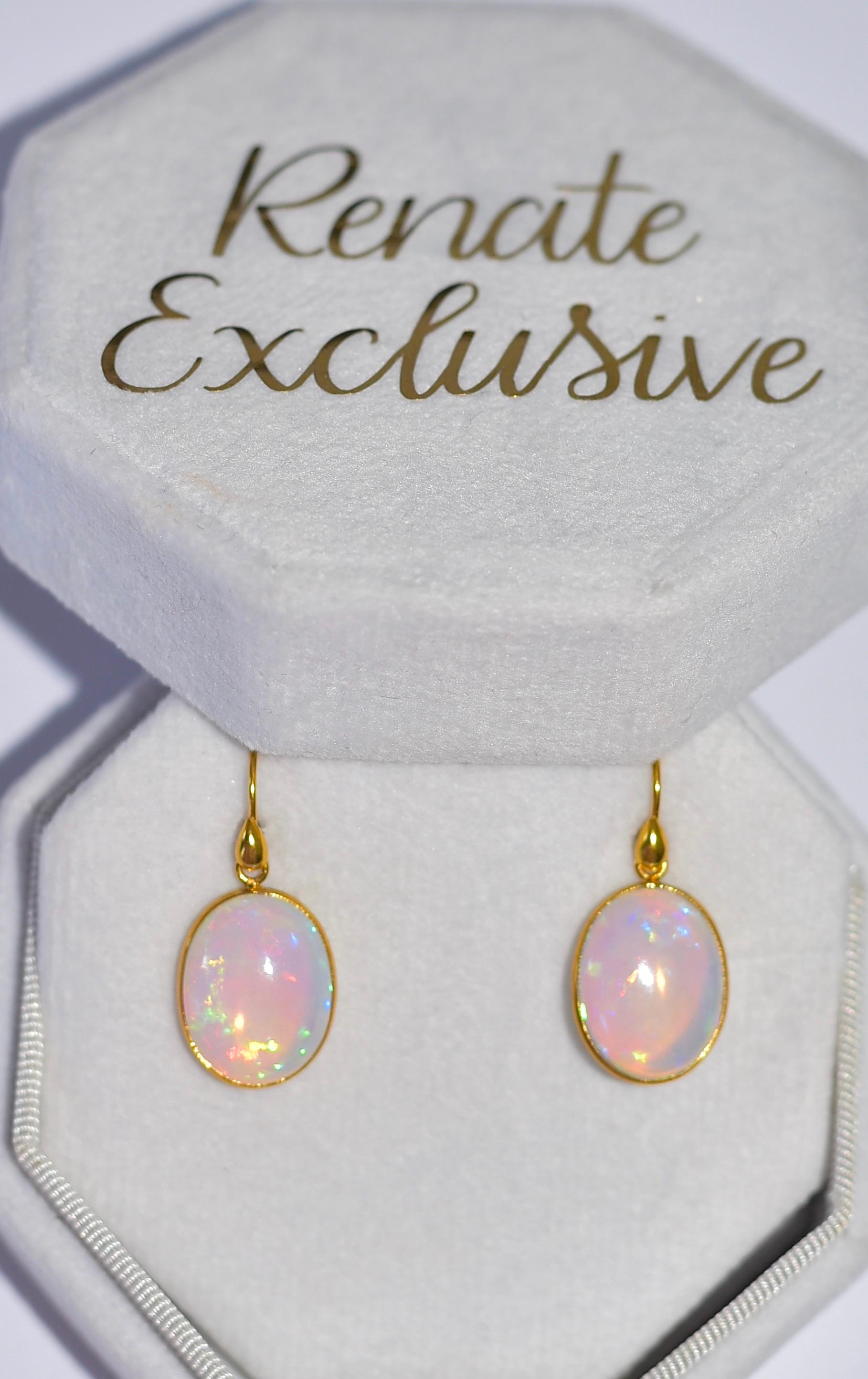 Women's Natural Crystal Opal Oval Bezel 18k Solid Yellow Gold Earrings