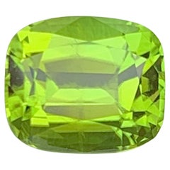 Gemma di peridoto naturale con taglio a cuscino: Pietra di agosto, Pakistan 2.21 carati