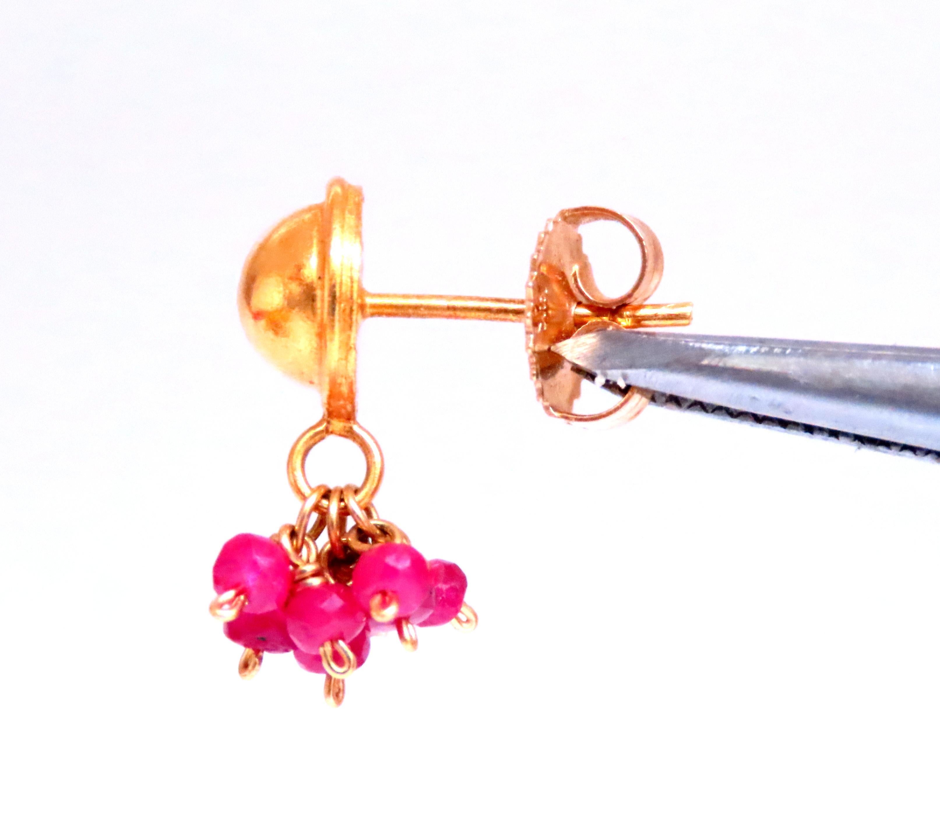 Vittoriano Orecchini di rubini Nature pendenti in oro 22kt Bohemien 18845 in vendita