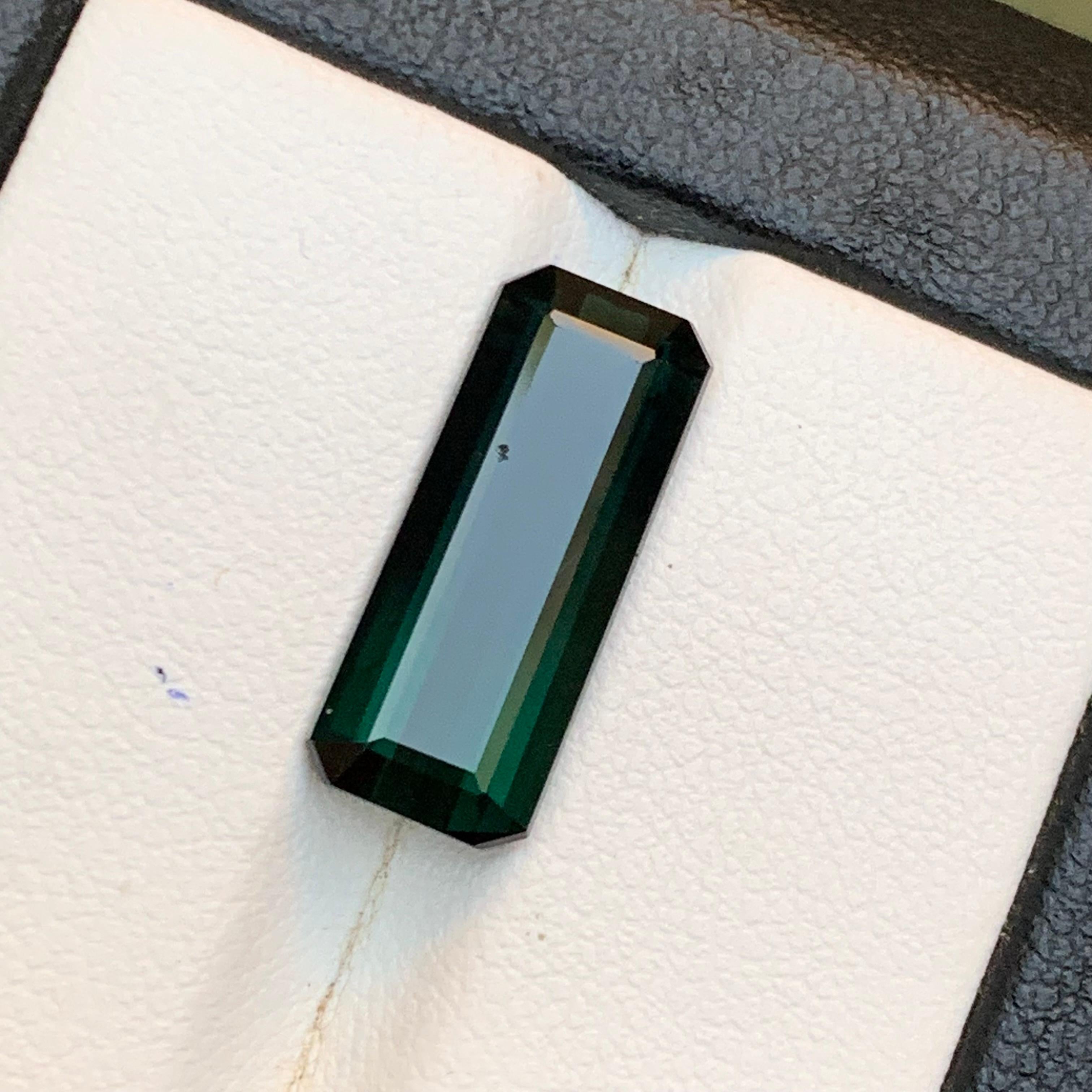 Natürlicher dunkelblauer grüner Turmalin 5.98 Ct Smaragdschliff Loser Edelstein für Ring im Angebot 7