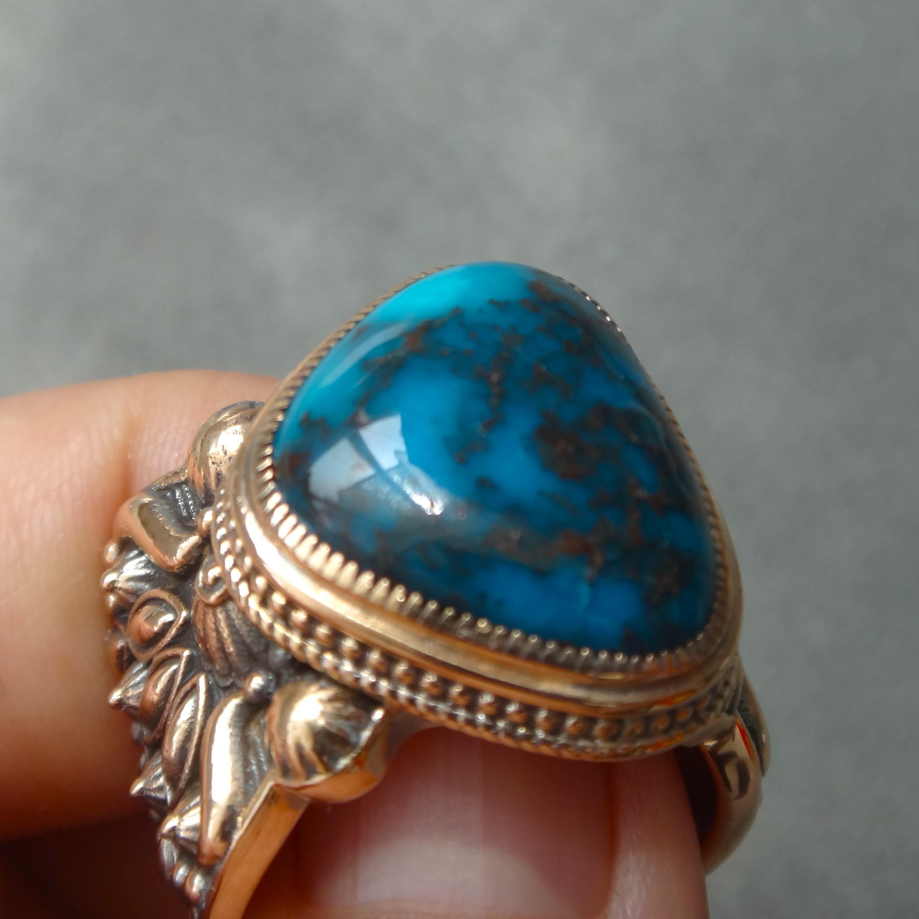 23Carat Natural Dark Blue Large Bisbee Turquoise 18Karat Rose Gold Ring For Sale 3