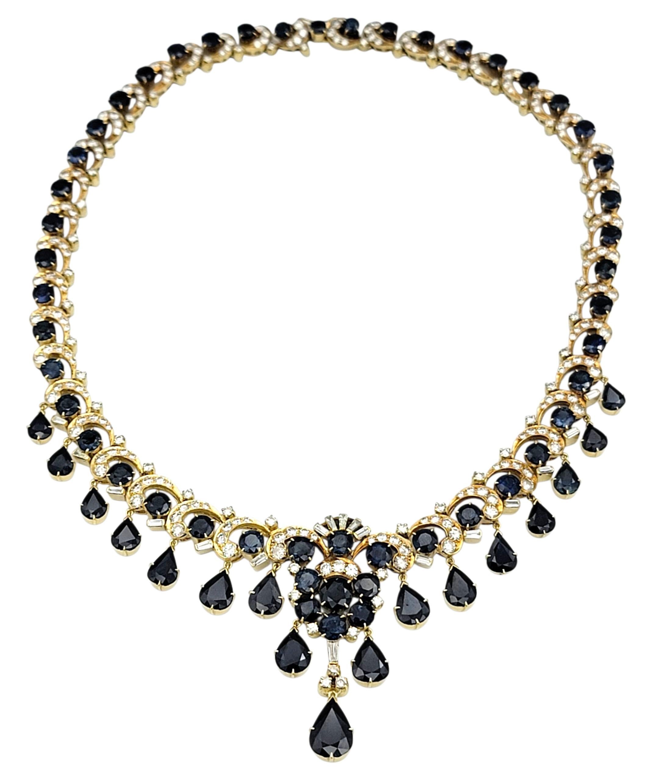 Contemporain Collier pendentif en or jaune 18 carats avec saphir bleu foncé naturel et diamant en vente