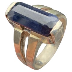 Anello cocktail con zaffiro blu scuro Nature in argento 925 - Taglio smeraldo