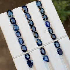 Zaffiro blu scuro naturale Parcel 21,45 Ct Taglio Ovale Gemme Sciolte Gioielli Dimensioni