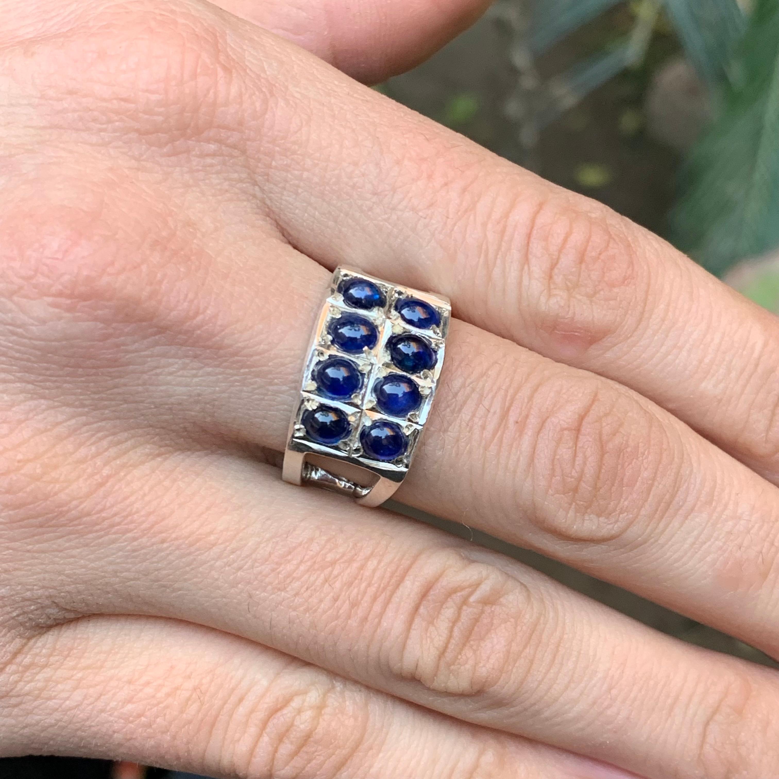 da uomo o donna Anello a fascia con gemme di zaffiro blu profondo Nature in argento 925 - Fatto a mano in vendita