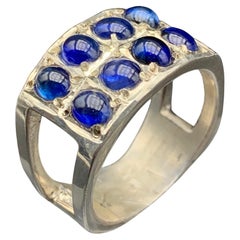 Anello a fascia con gemme di zaffiro blu profondo Nature in argento 925 - Fatto a mano