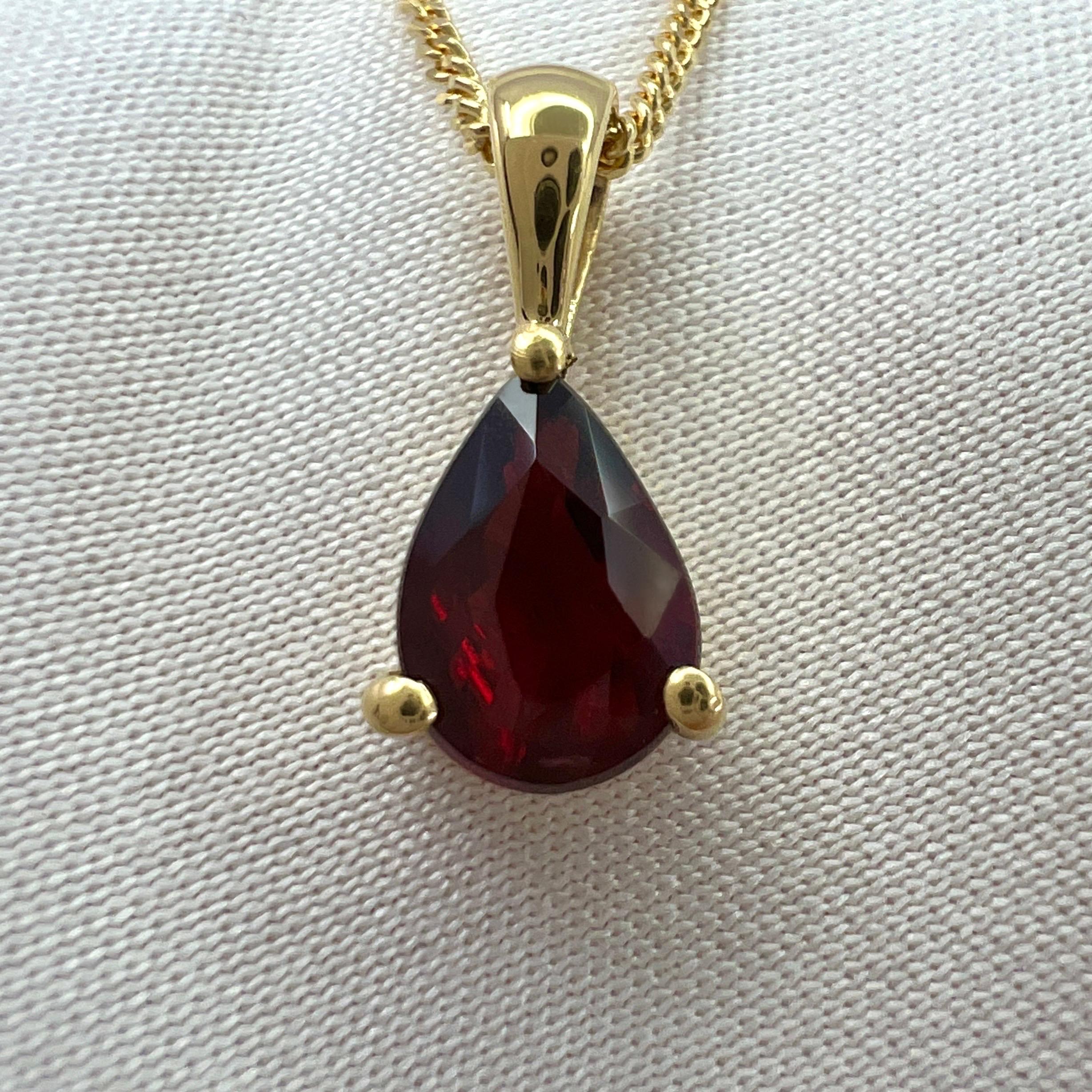 Natural Deep Red Spinel Pear Teadrop Cut 18k Yellow Gold Solitaire Pendant Necklace.

0.88 Carat spinel with a beautiful deep red colour and an pear teardrop cut. Also has very good clarity, a clean stone with only some small natural inclusions