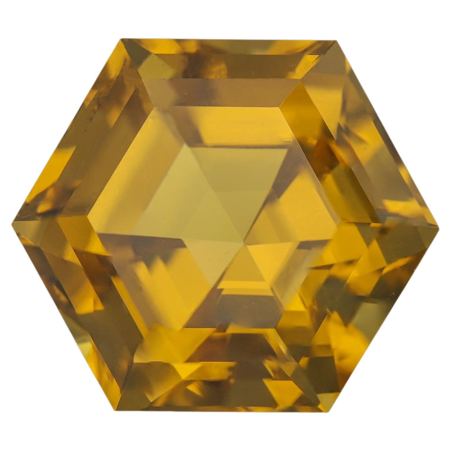 Natural Deep Yellow Citrine Stone 8.60 Carats Citrine Gemstone Citrine for Ring For Sale