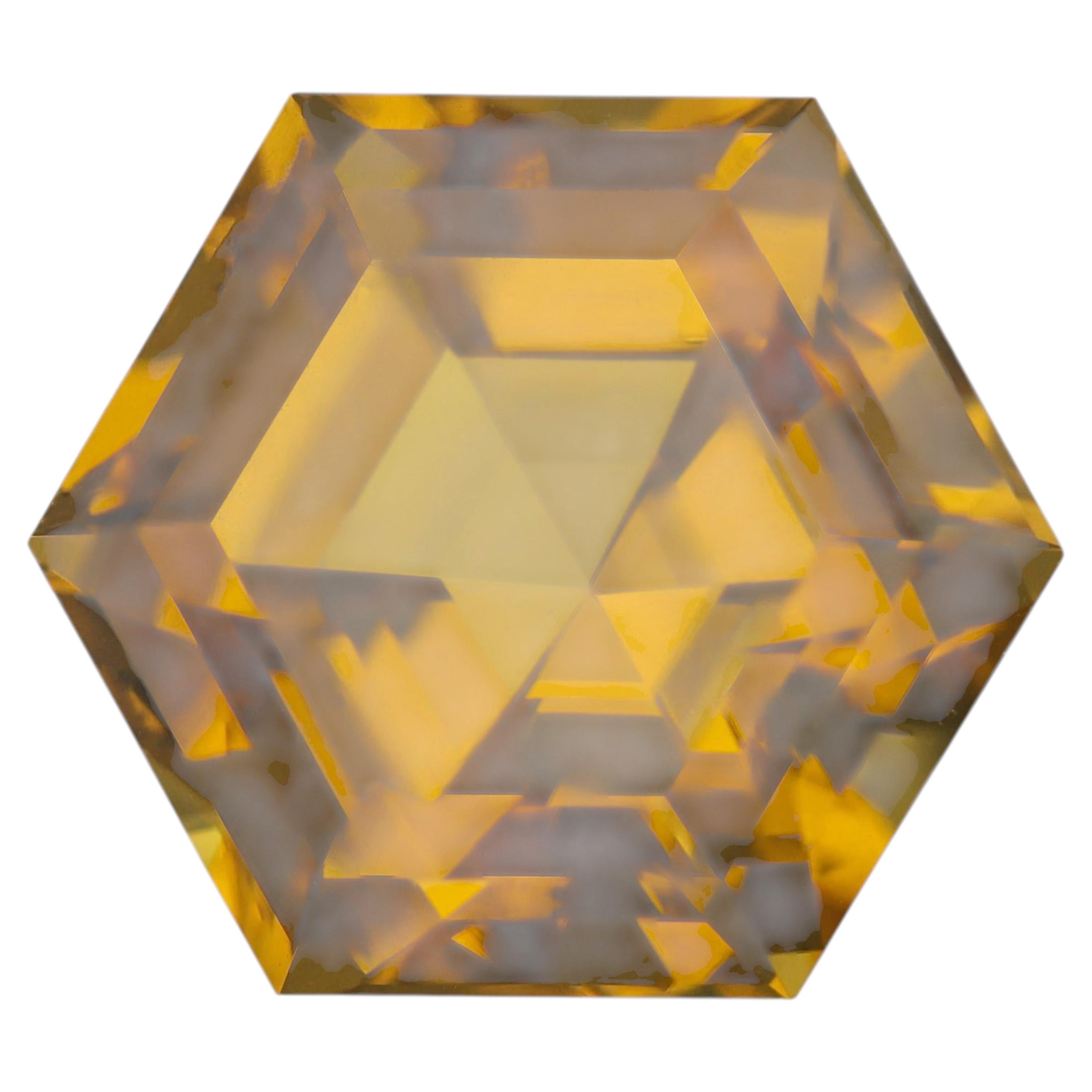Natural Deep Yellow Citrine Stone 8.60 Carats Citrine Gemstone Citrine for Ring For Sale