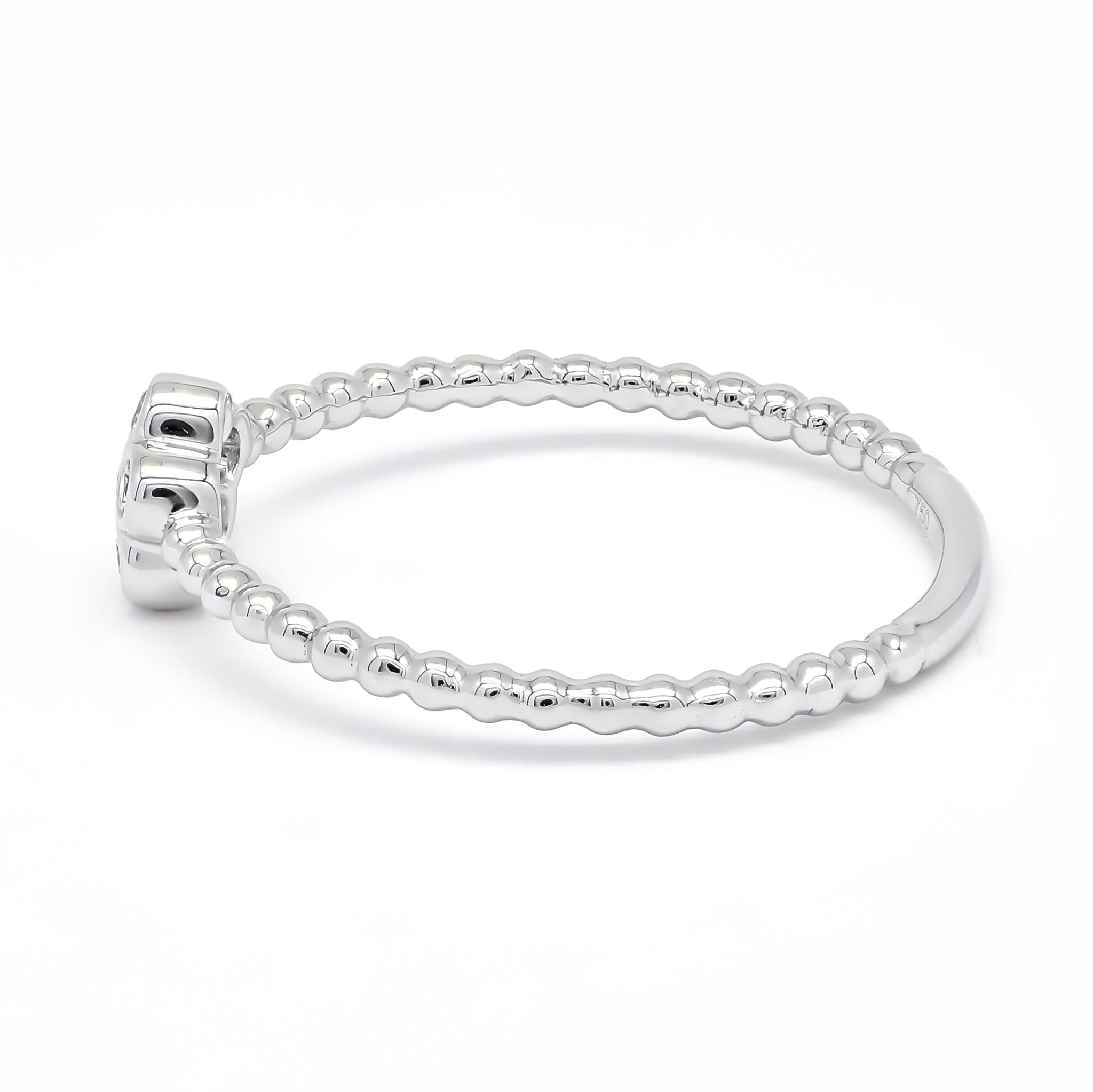 Moderne Diamant naturel 0,08 carats Bague empilable en or jaune 18KT avec motif floral en vente