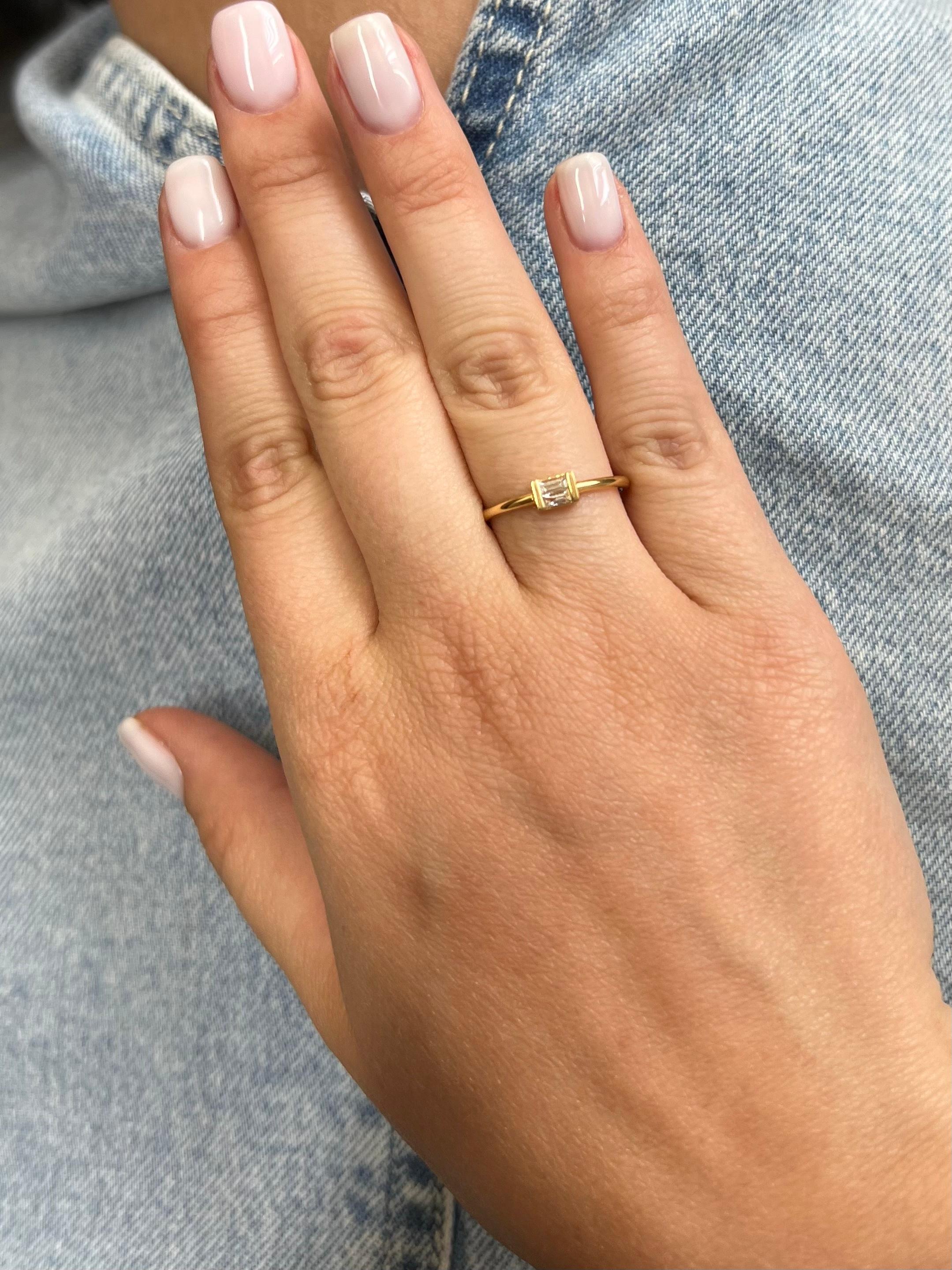 For Sale:  Natural Diamond 0.16 carat 18KT Yellow gold Band Ring 7