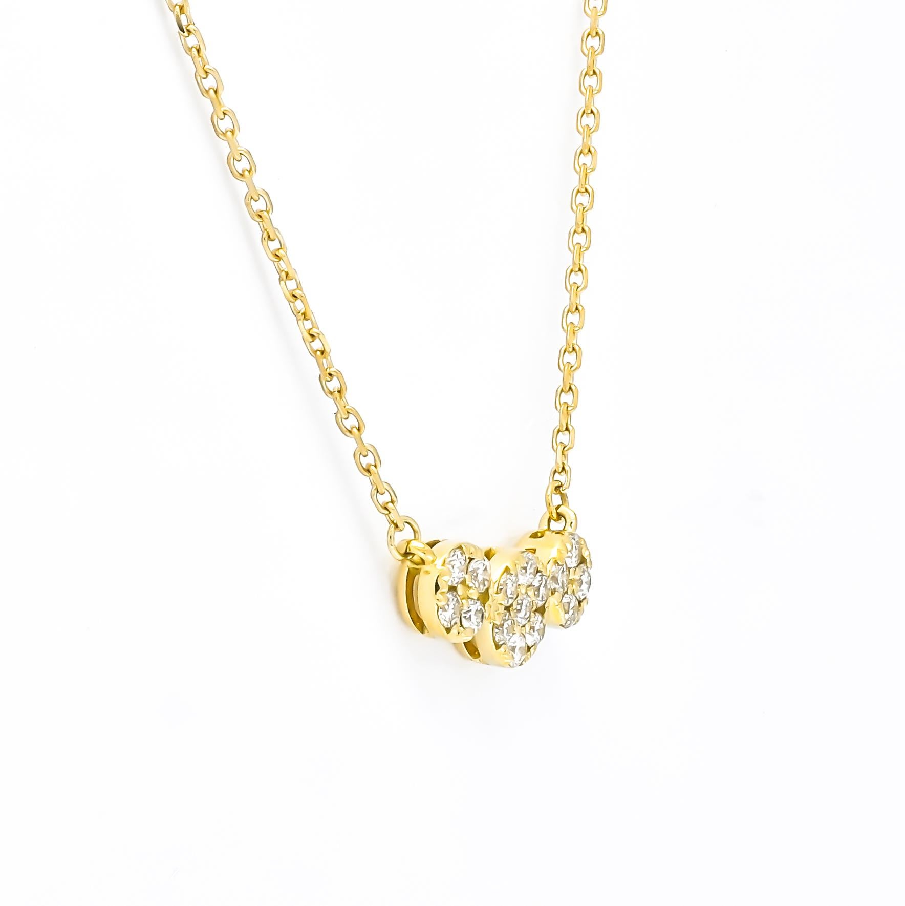 Collier en or jaune 18KT avec pendentif grappe en diamant naturel 0,17 carats en vente 2