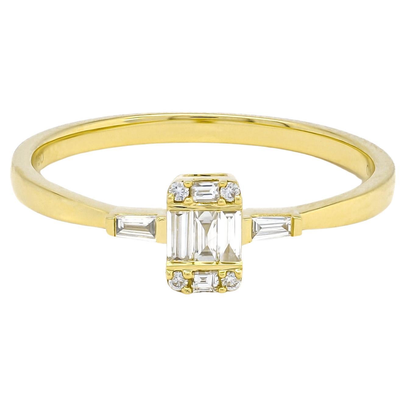 Natural Diamond 0.19CT 18Karat Yellow Gold Engagement Ring For Sale