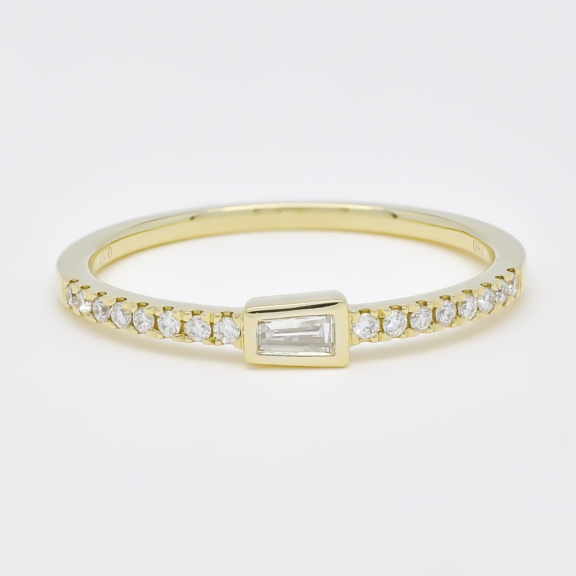 Women's or Men's Natural Diamond 0.20 cts 18 Karat White Gold Stackable Band Ring For Sale