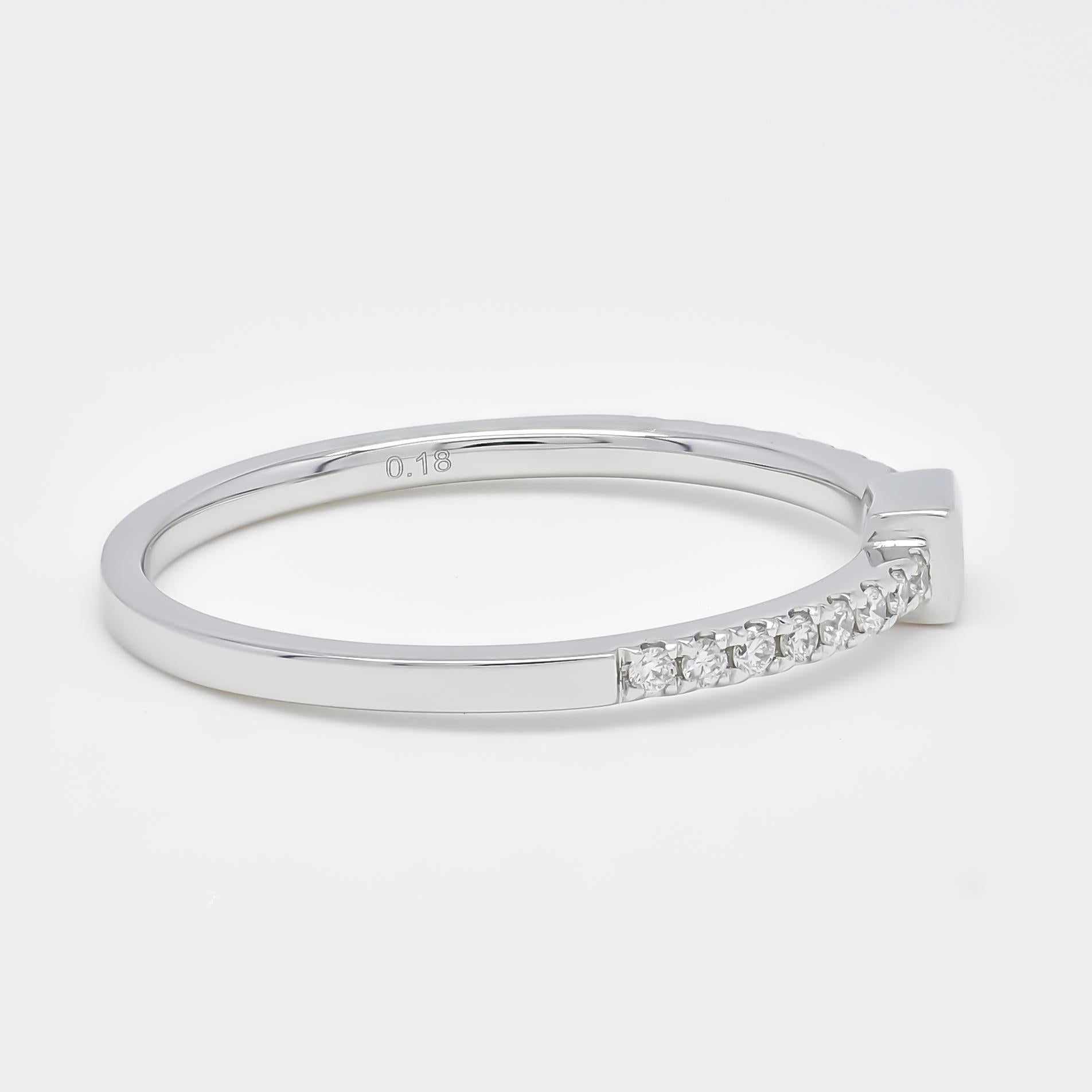 Natural Diamond 0.20 cts 18 Karat Yellow Gold Stackable Band Ring In New Condition For Sale In Antwerpen, BE