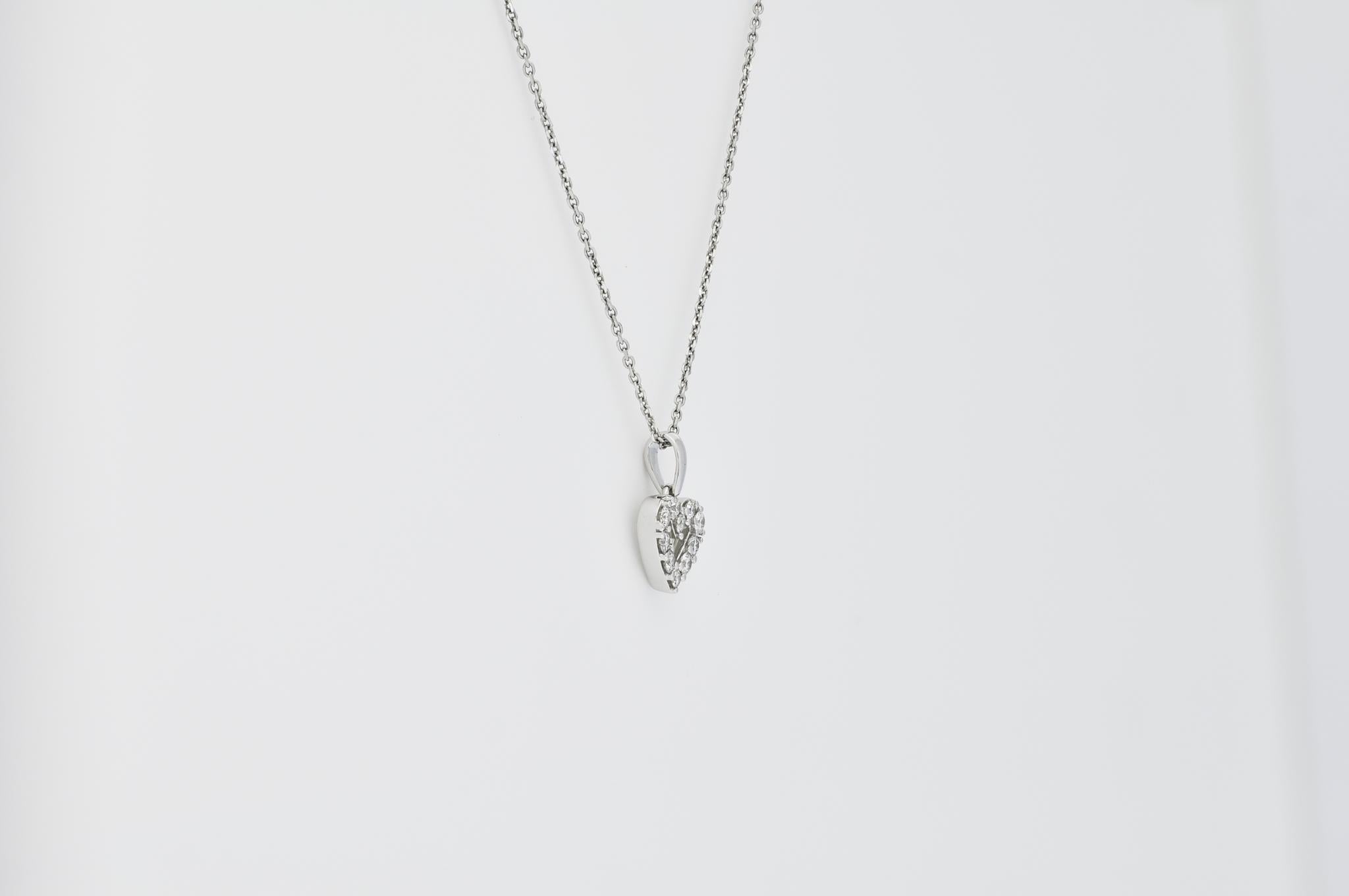 Pendentif cœur en or jaune 18 carats avec diamants naturels de 0,23 carat en vente 3