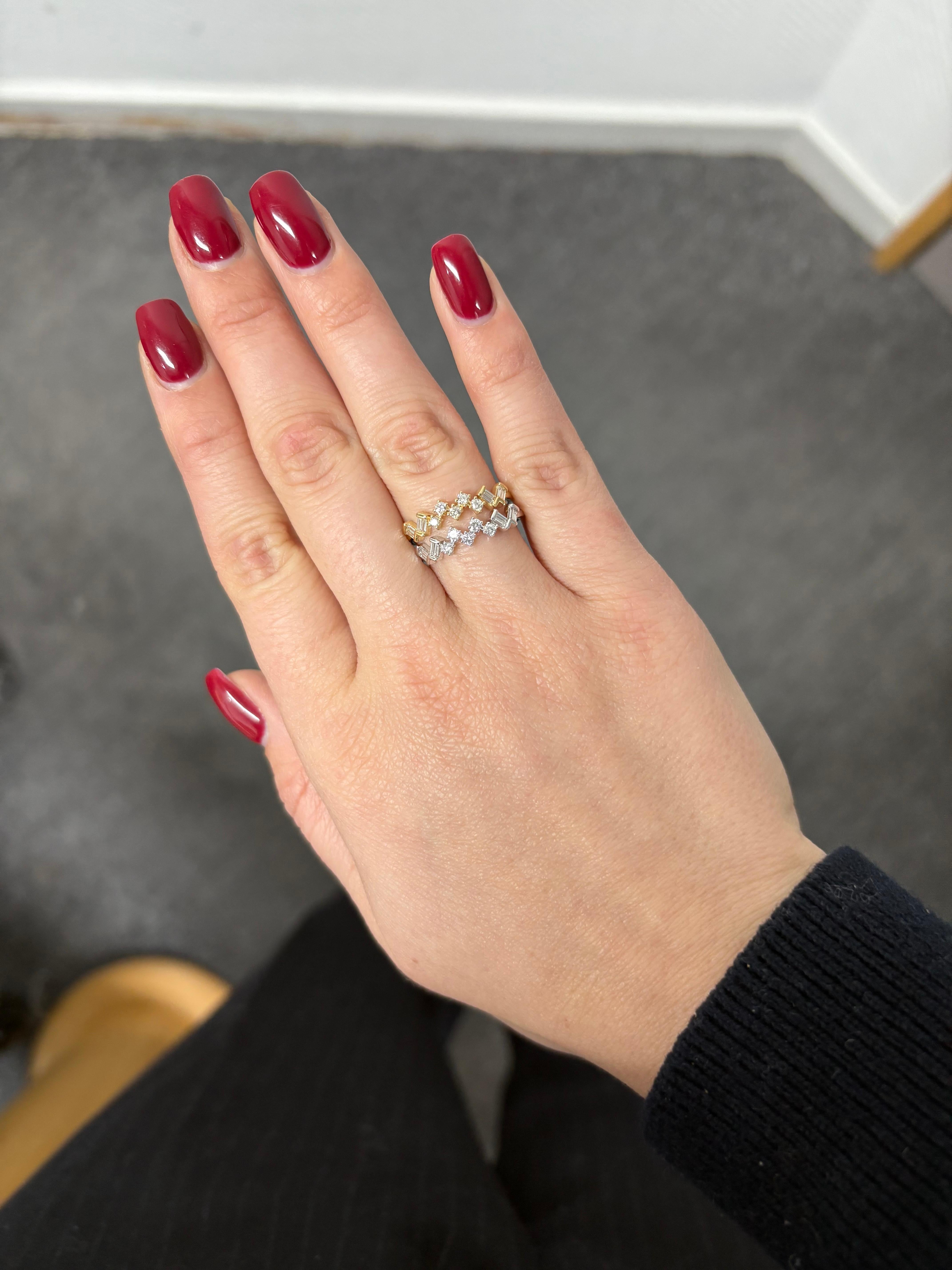 For Sale:  Natural Diamond 0.25 carats 18KT White Gold Modern Anniversary Wedding Band Ring 6